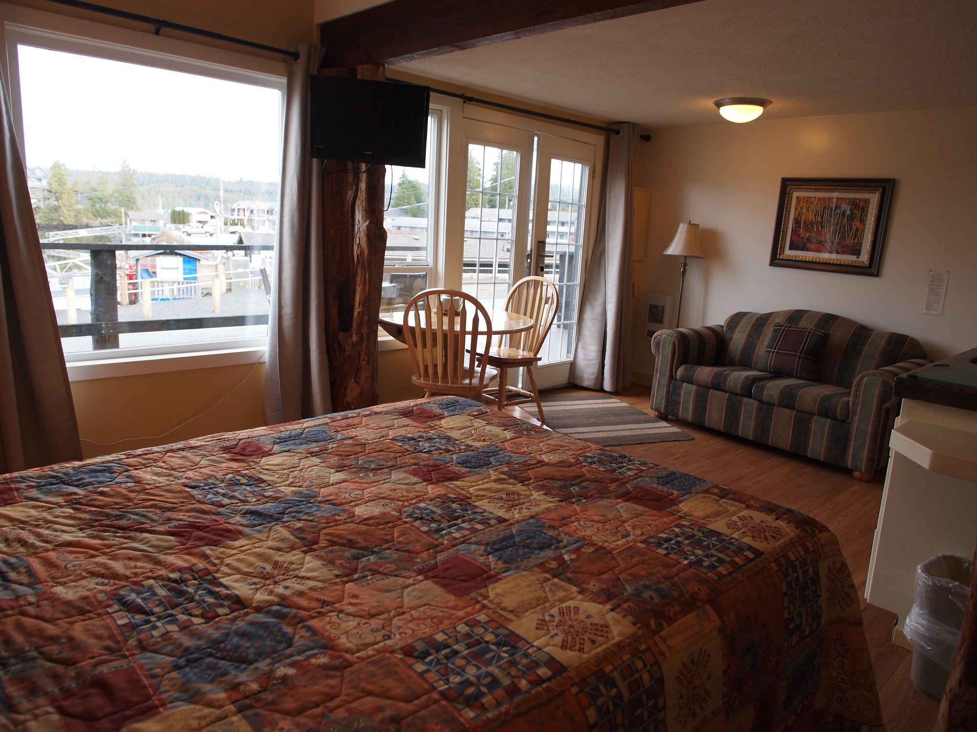 West Coast Motel On The Harbour