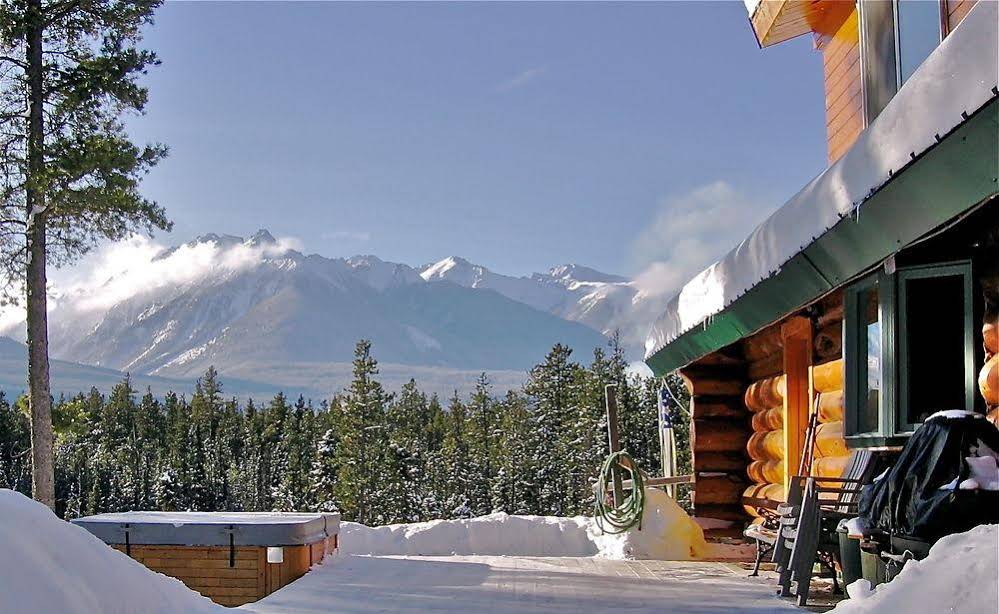 Heavens Edge Mountain Lodge
