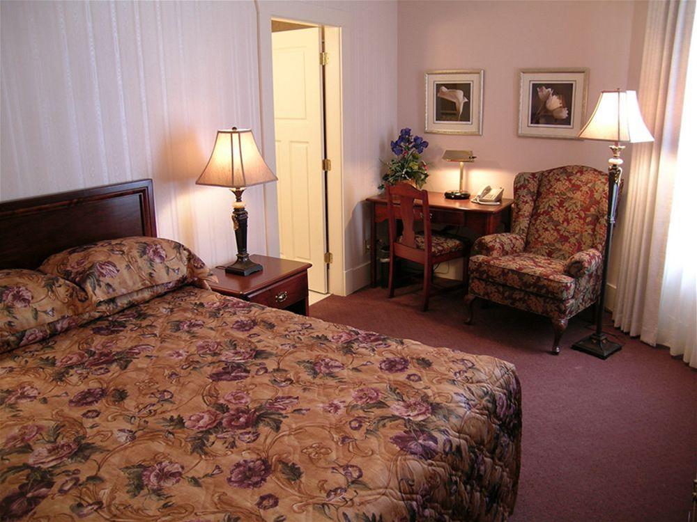 Kingston Hotel Bed And Breakfast