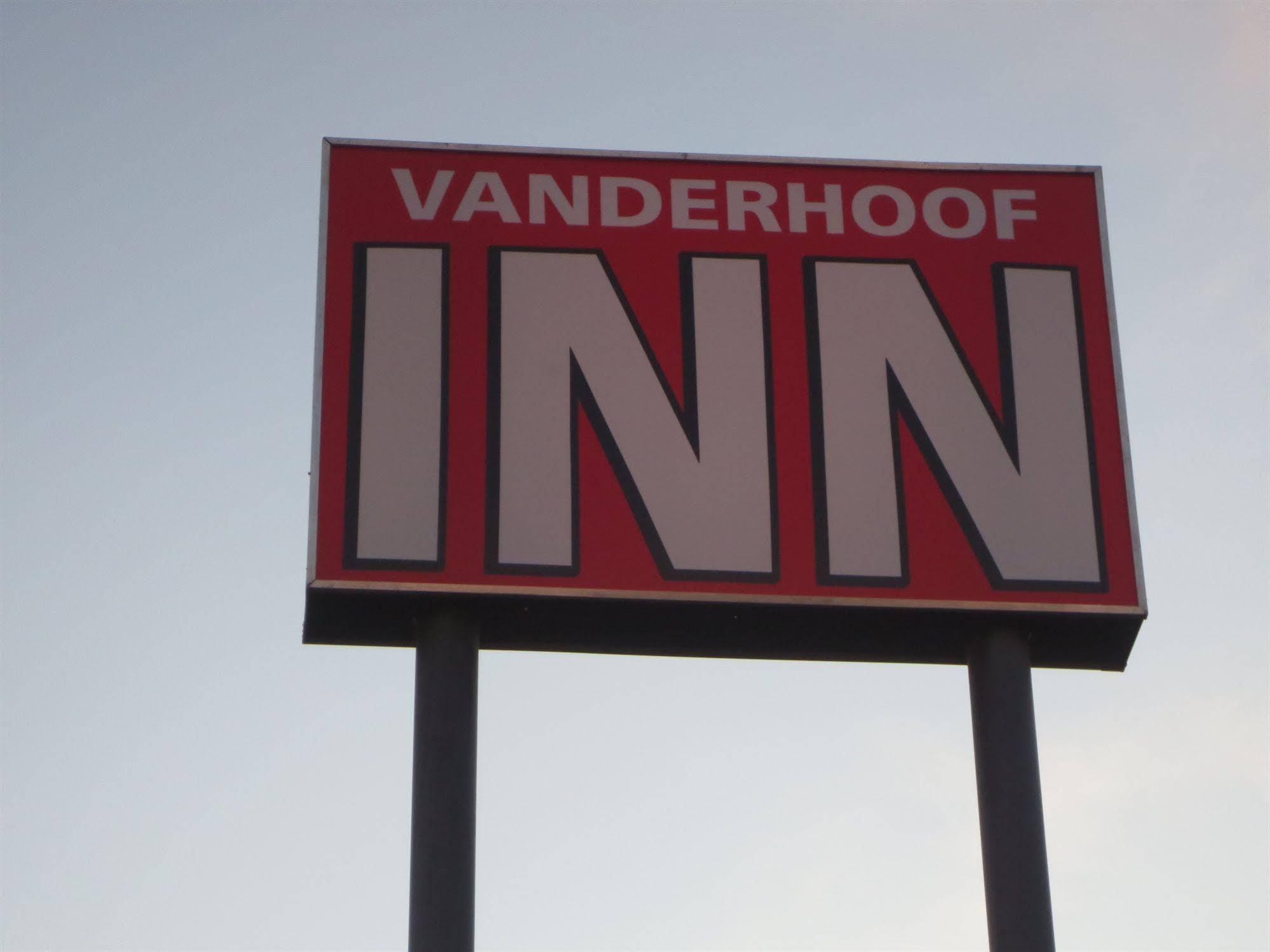 Vanderhoof Inn
