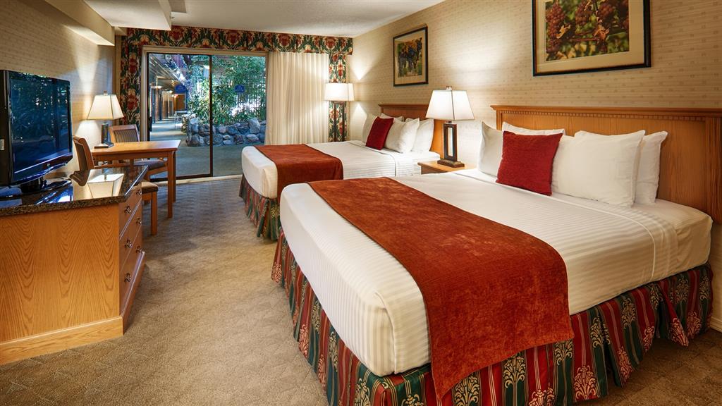 Prestige Vernon Lodge & Conference Centre