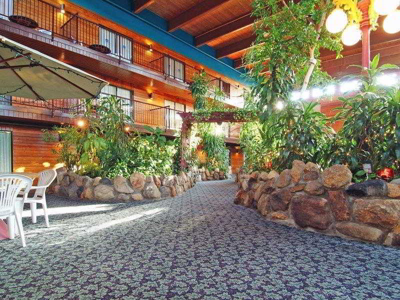 Prestige Vernon Lodge & Conference Centre