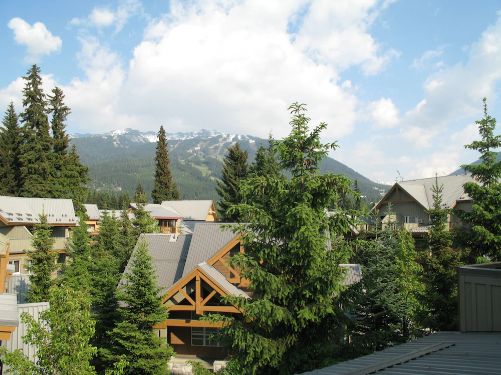 Glacier's Reach by Whistler Retreats