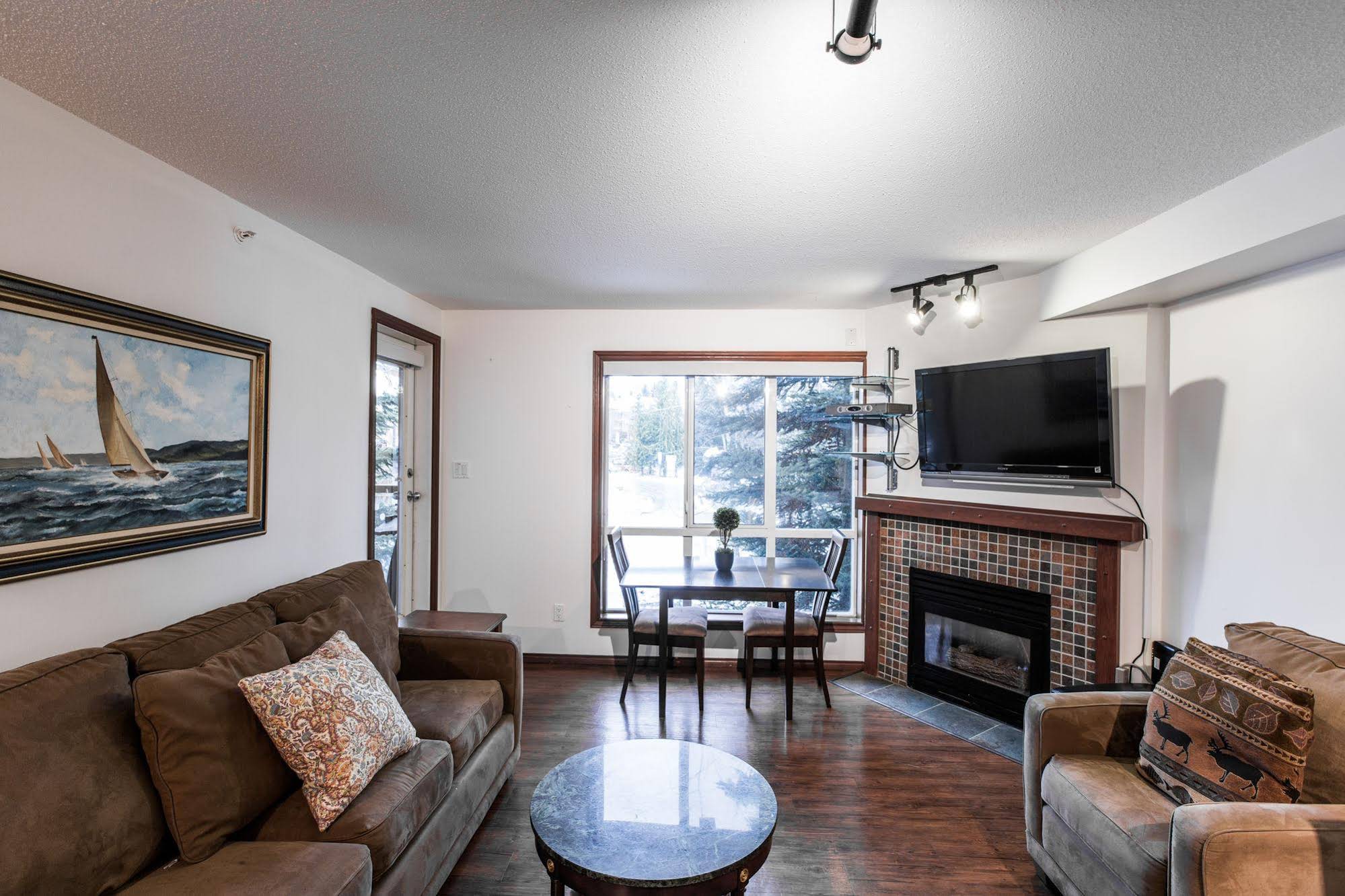 Glacier's Reach by Whistler Blackcomb Vacation Rentals