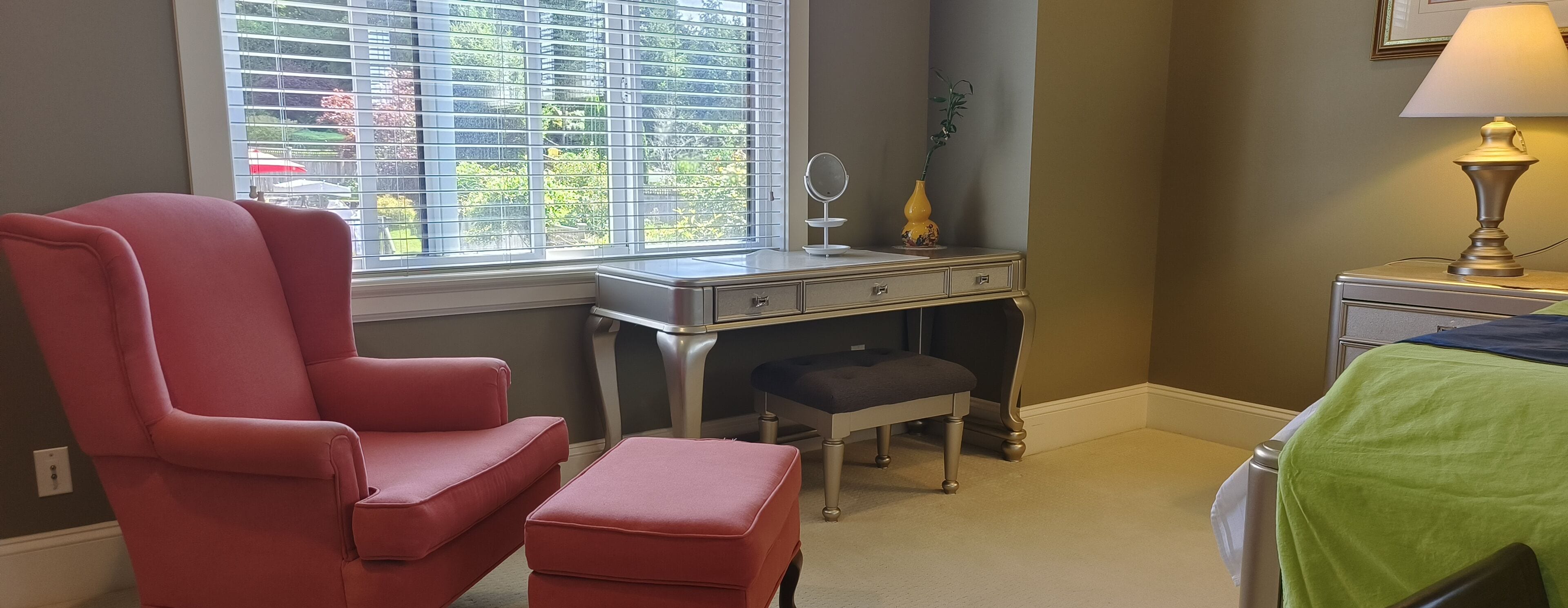 Sunny Island by White Rock