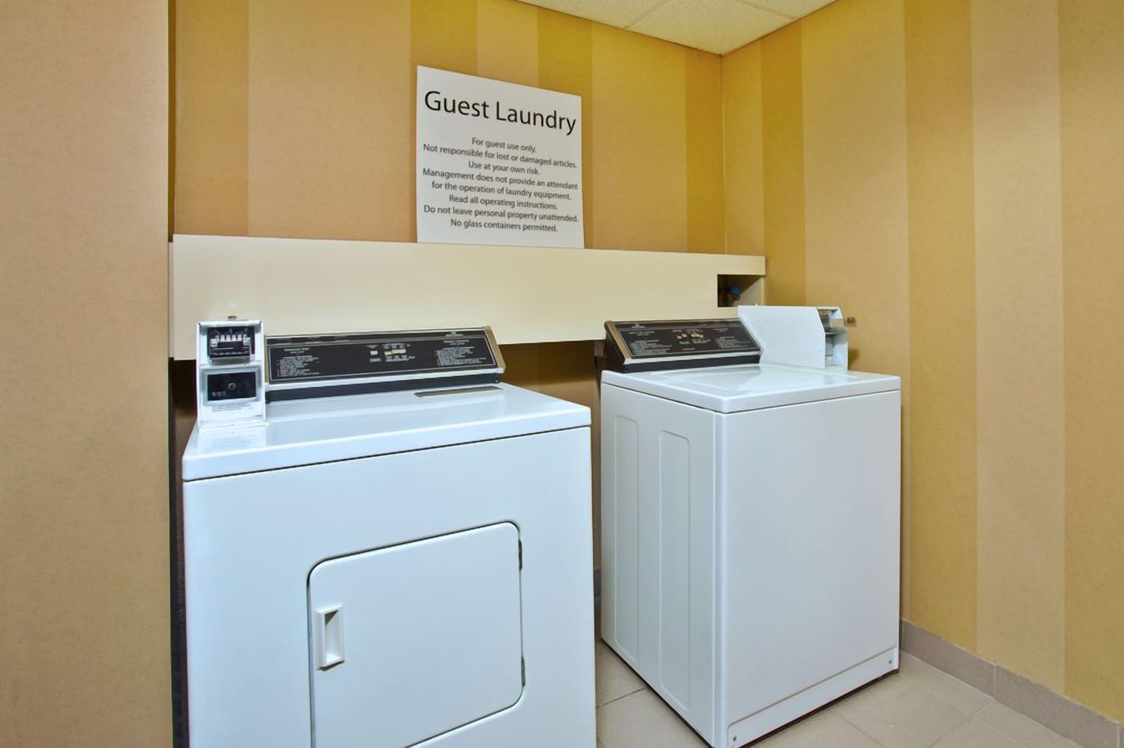 Days Inn by Wyndham Portage La Prairie