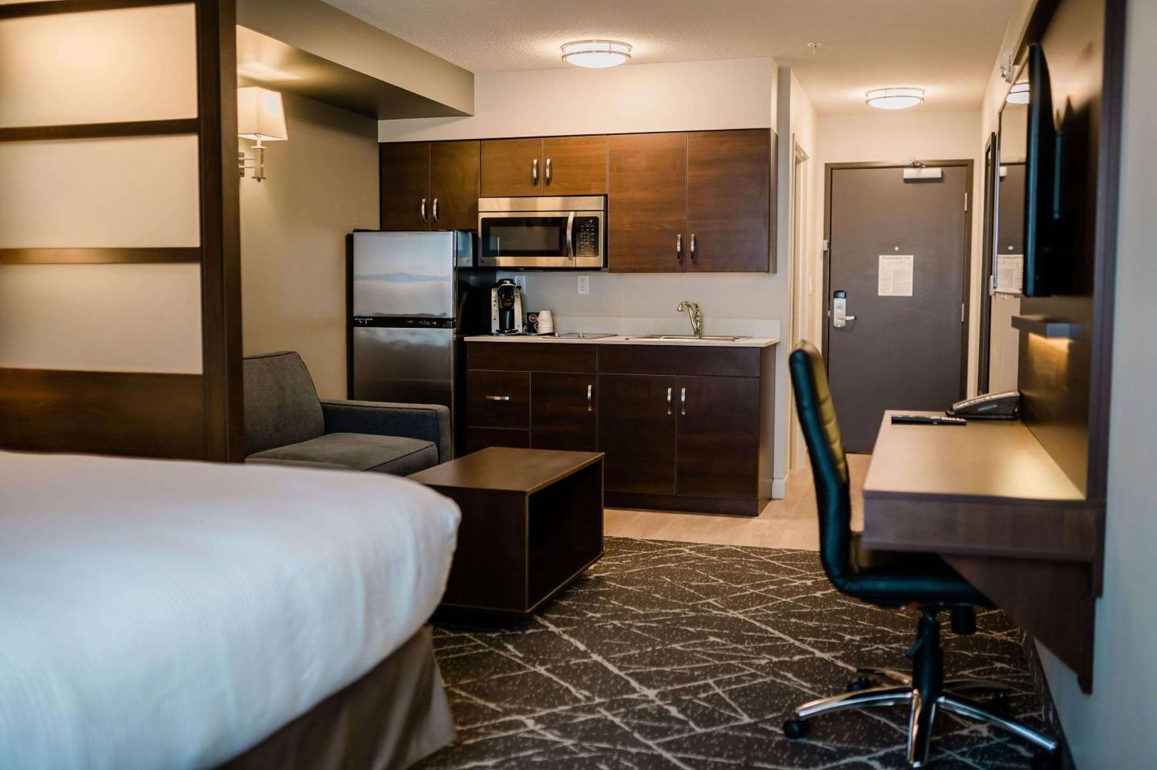 Microtel Inn and Suites by Wyndham Portage La Prairie