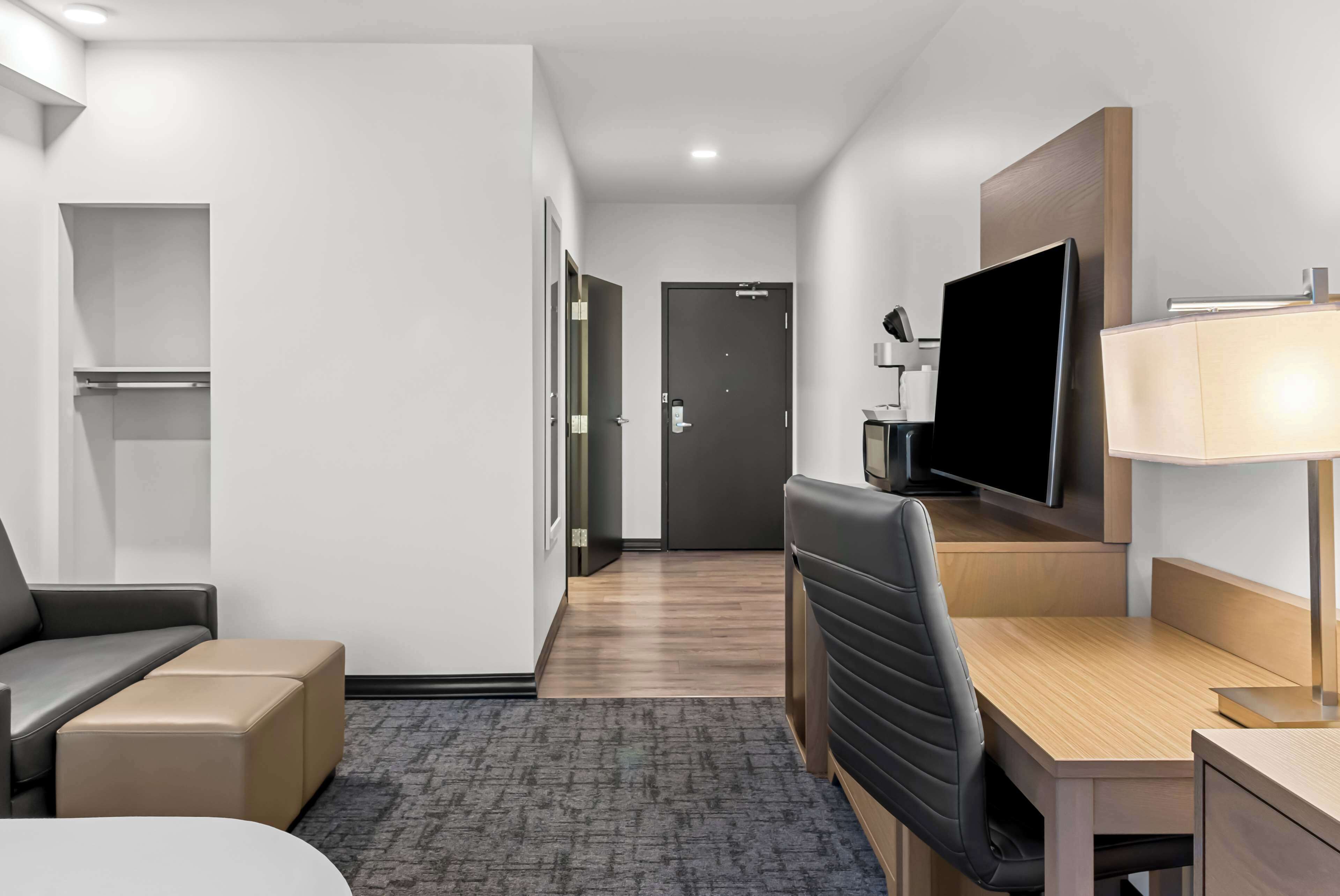 Best Western Plus Winkler