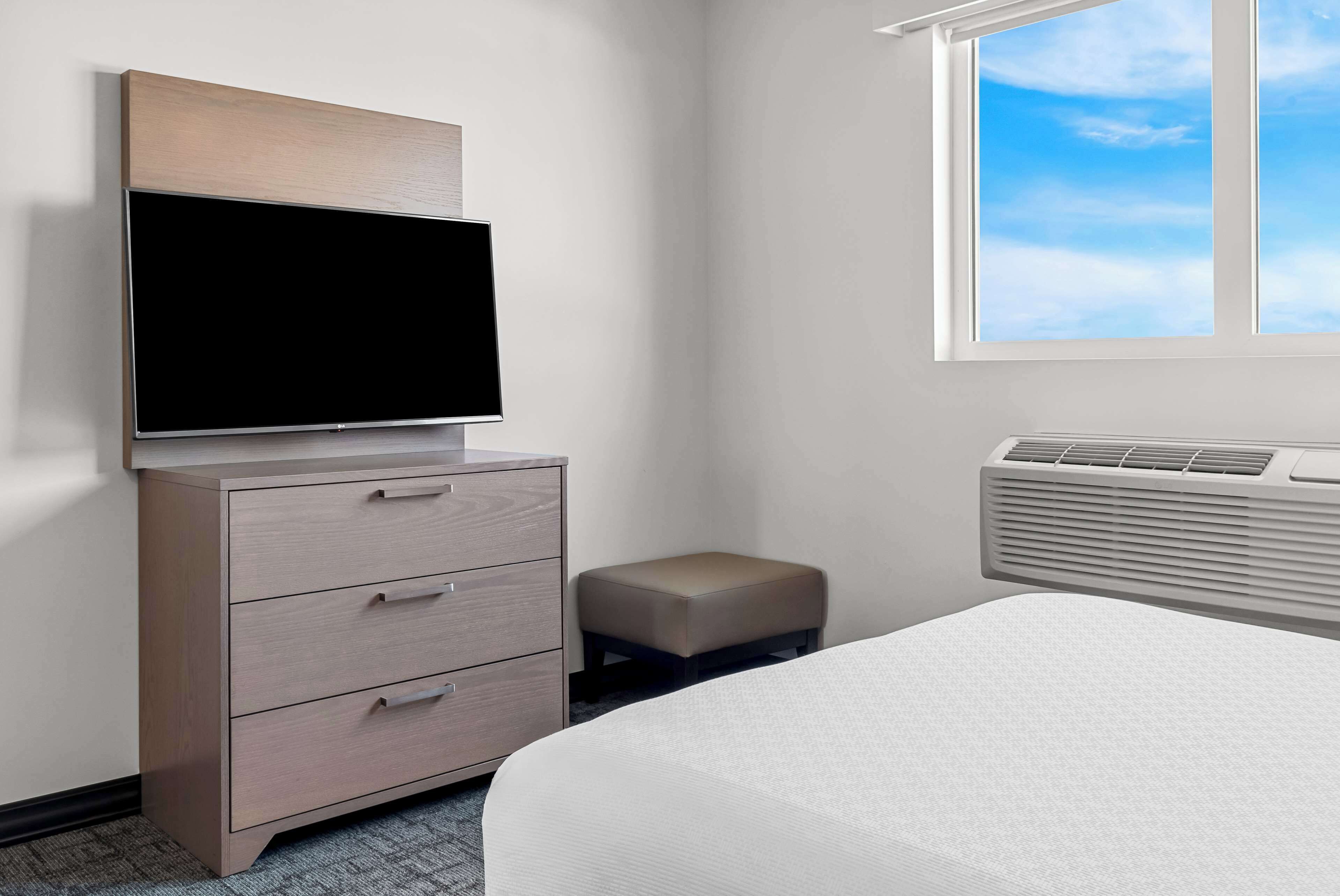 Best Western Plus Winkler