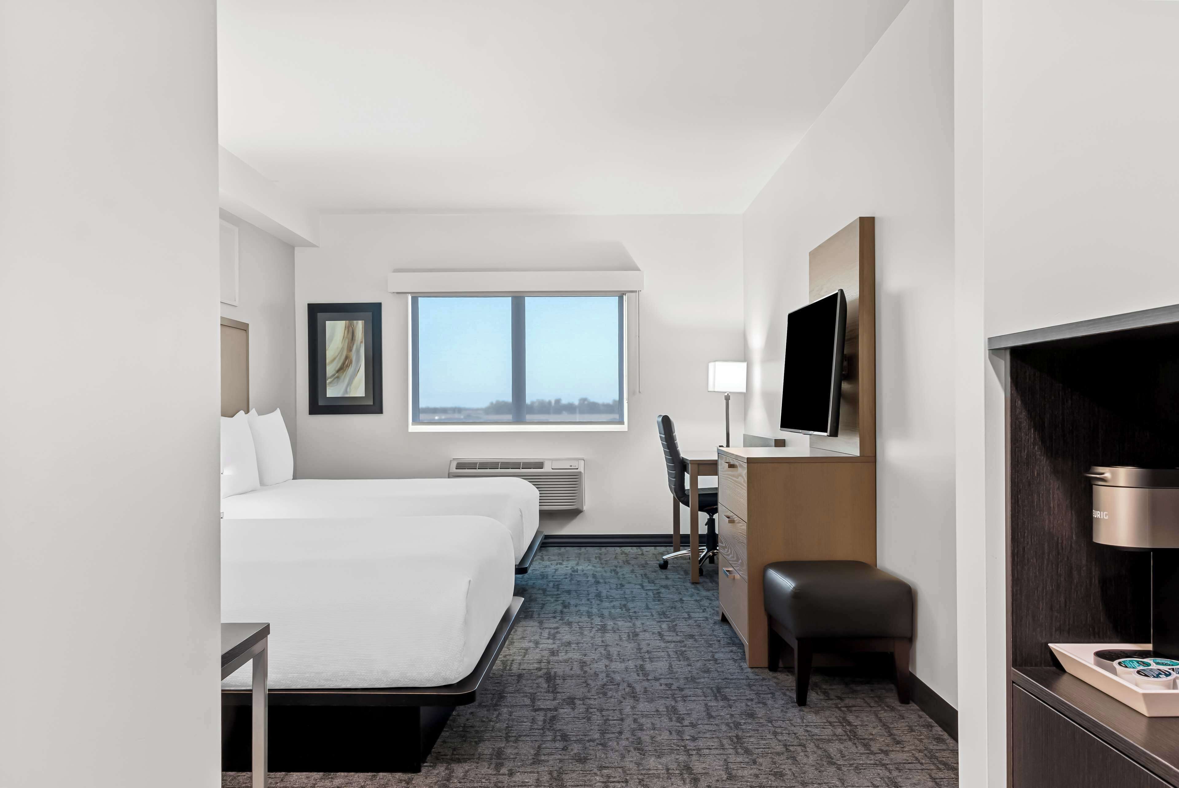 Best Western Plus Winkler