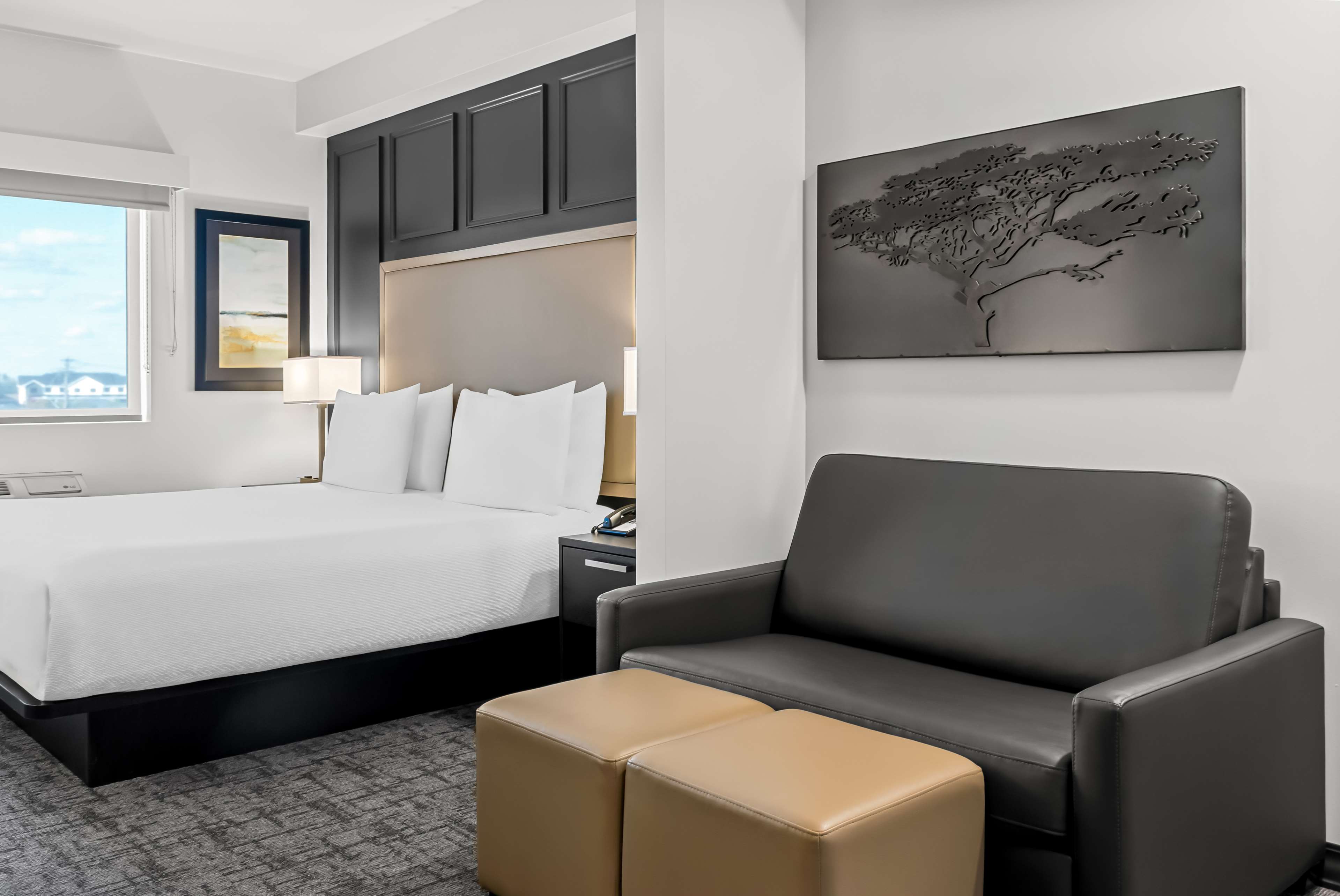 Best Western Plus Winkler