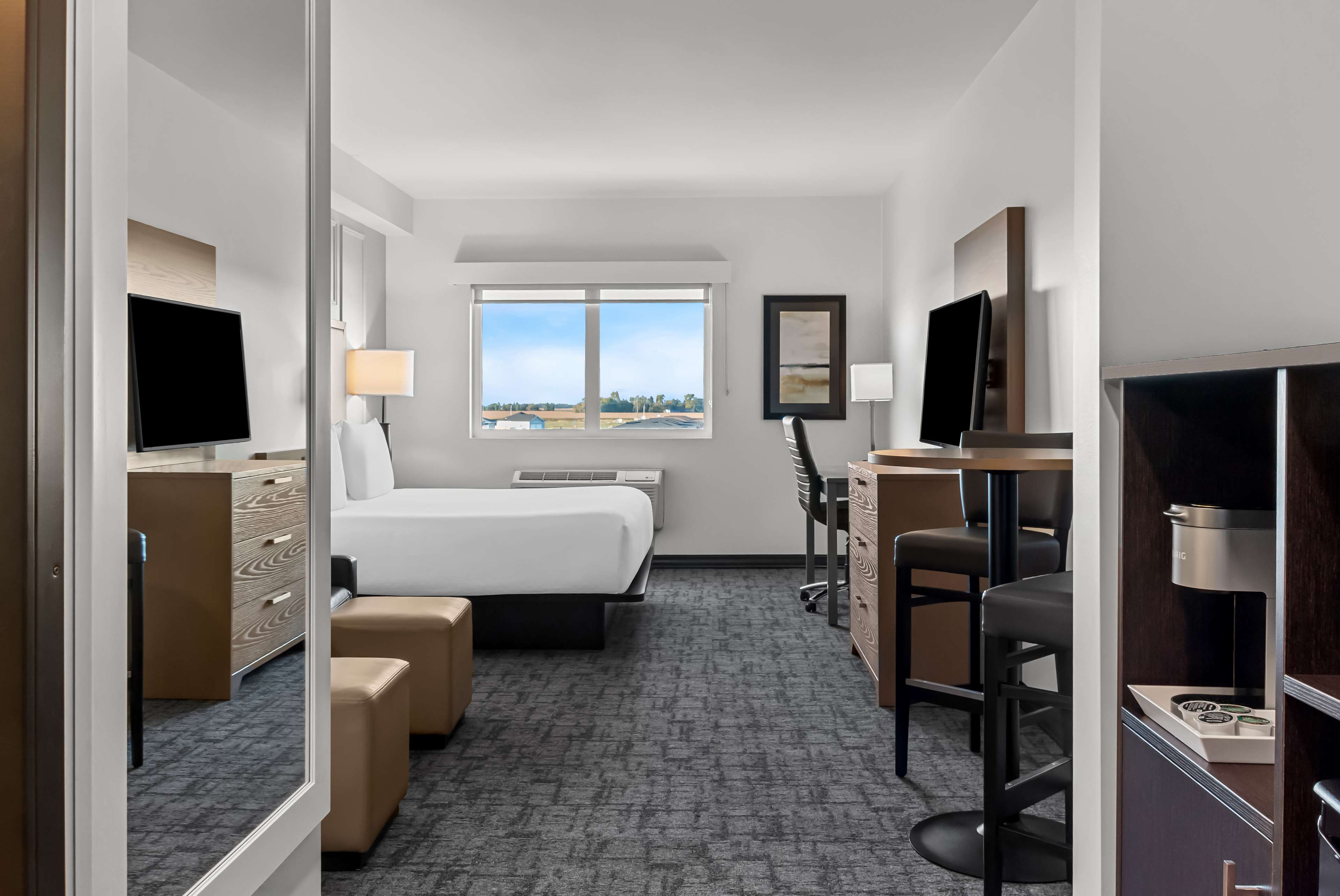 Best Western Plus Winkler