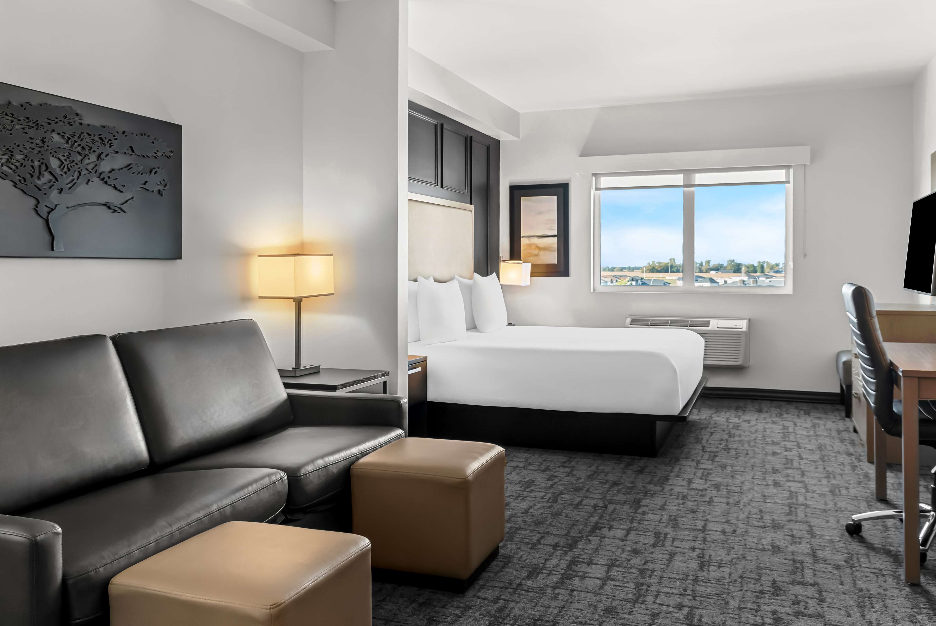 Best Western Plus Winkler