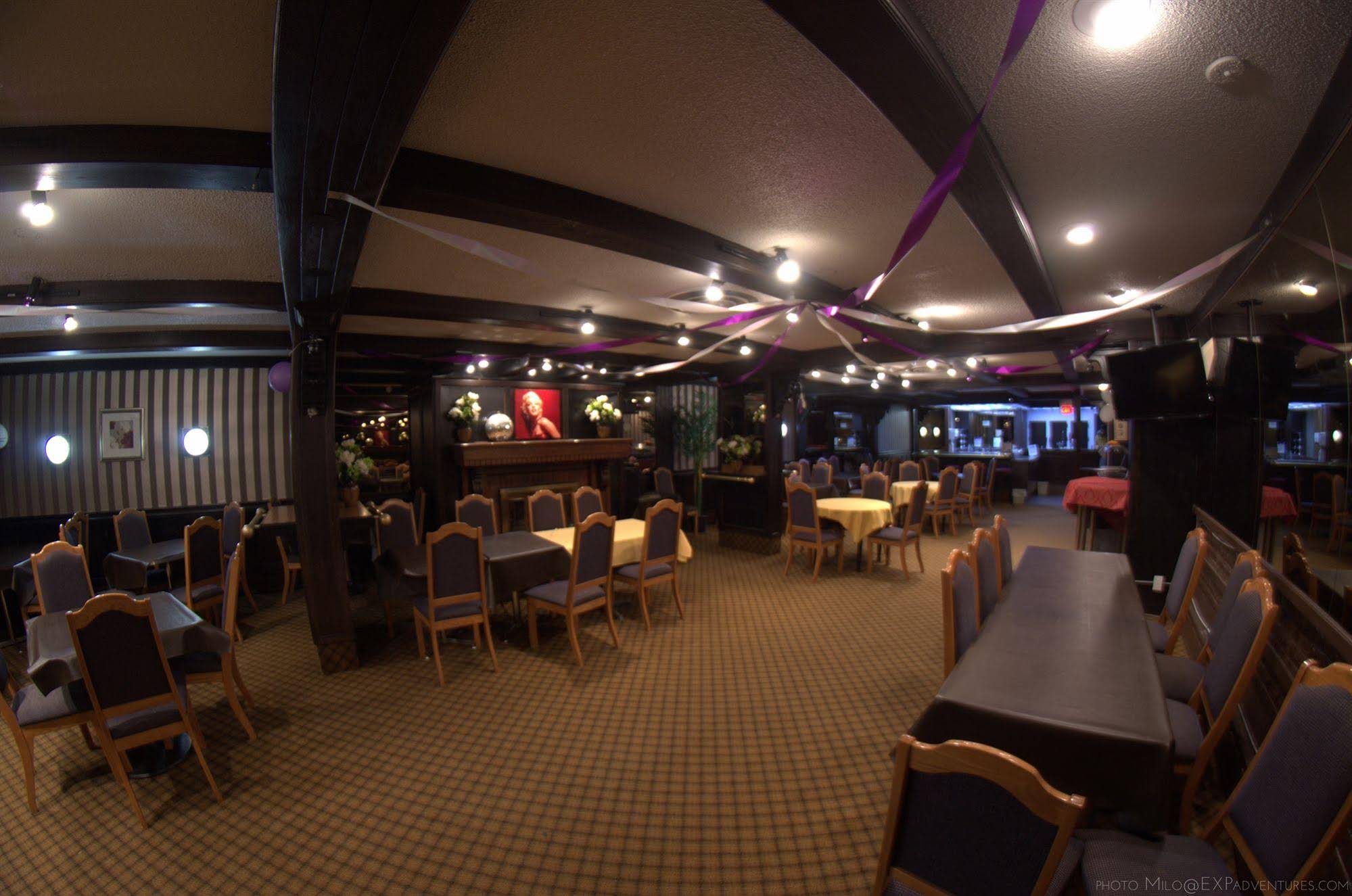 Hotel Royal Plaza