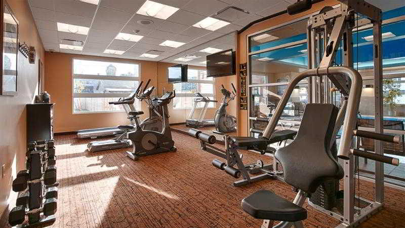 Best Western Plus Bathurst Hotel & Suites