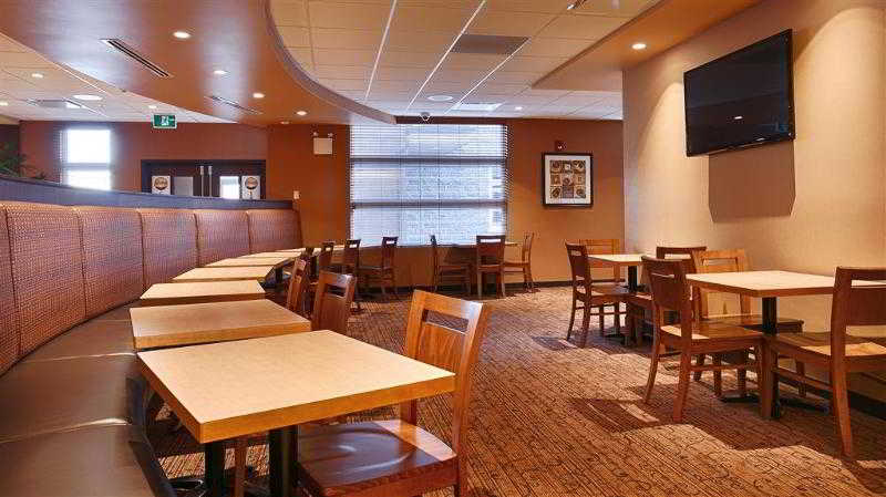 Best Western Plus Bathurst Hotel & Suites