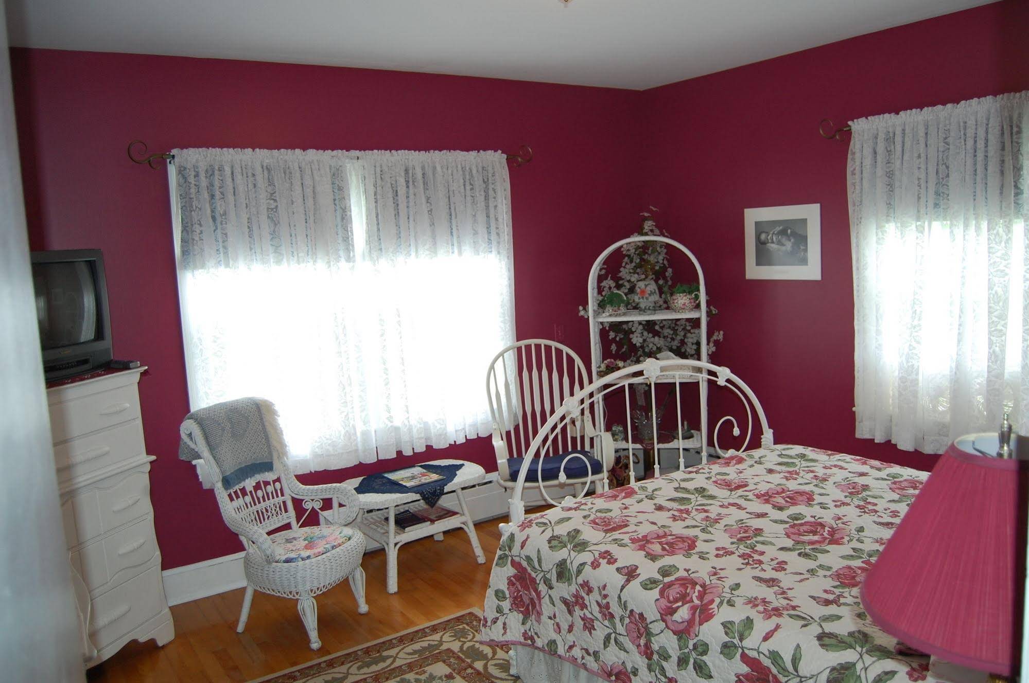 Harbour Tide Inn