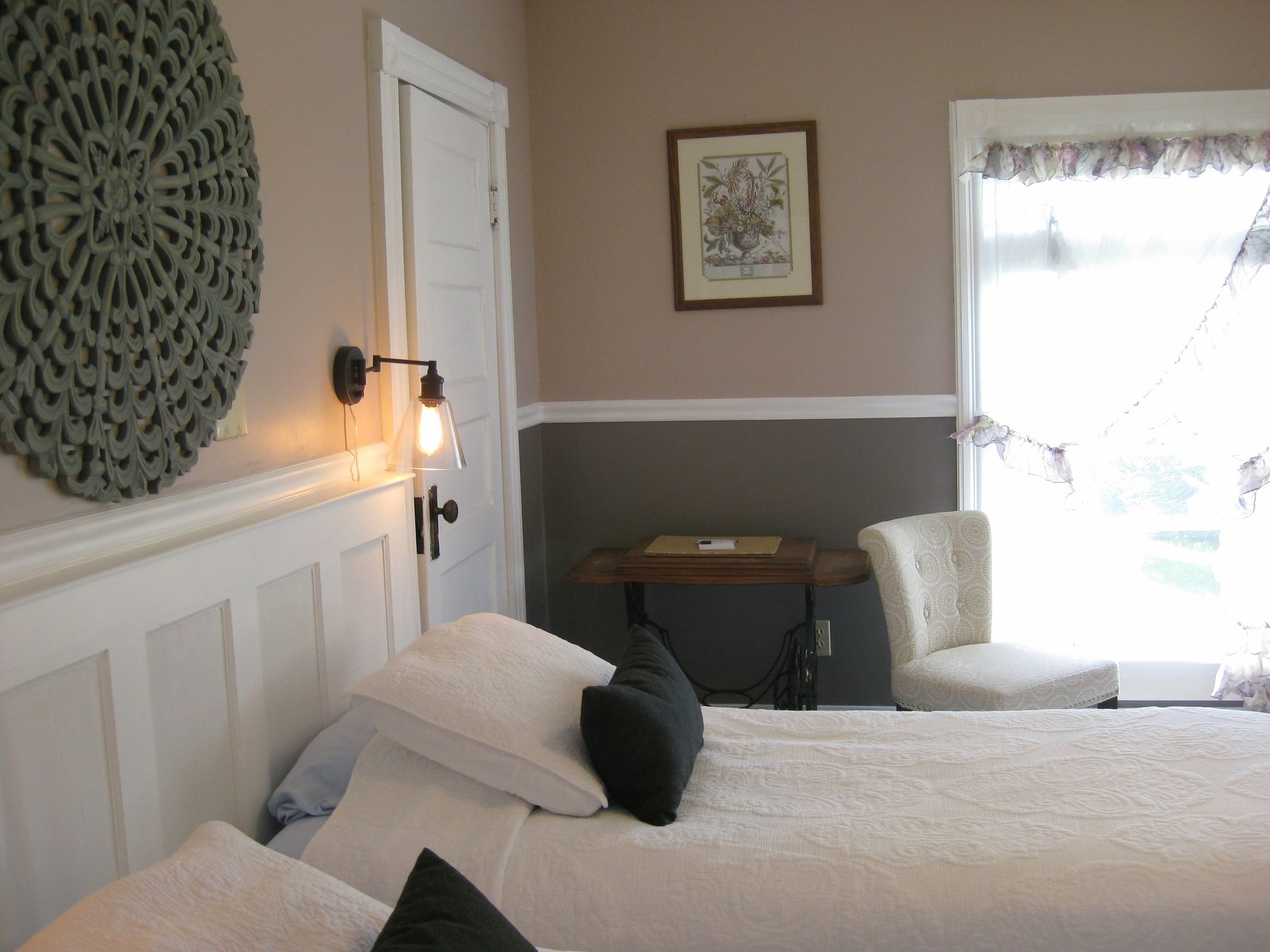 Four Winds Bed and Breakfast