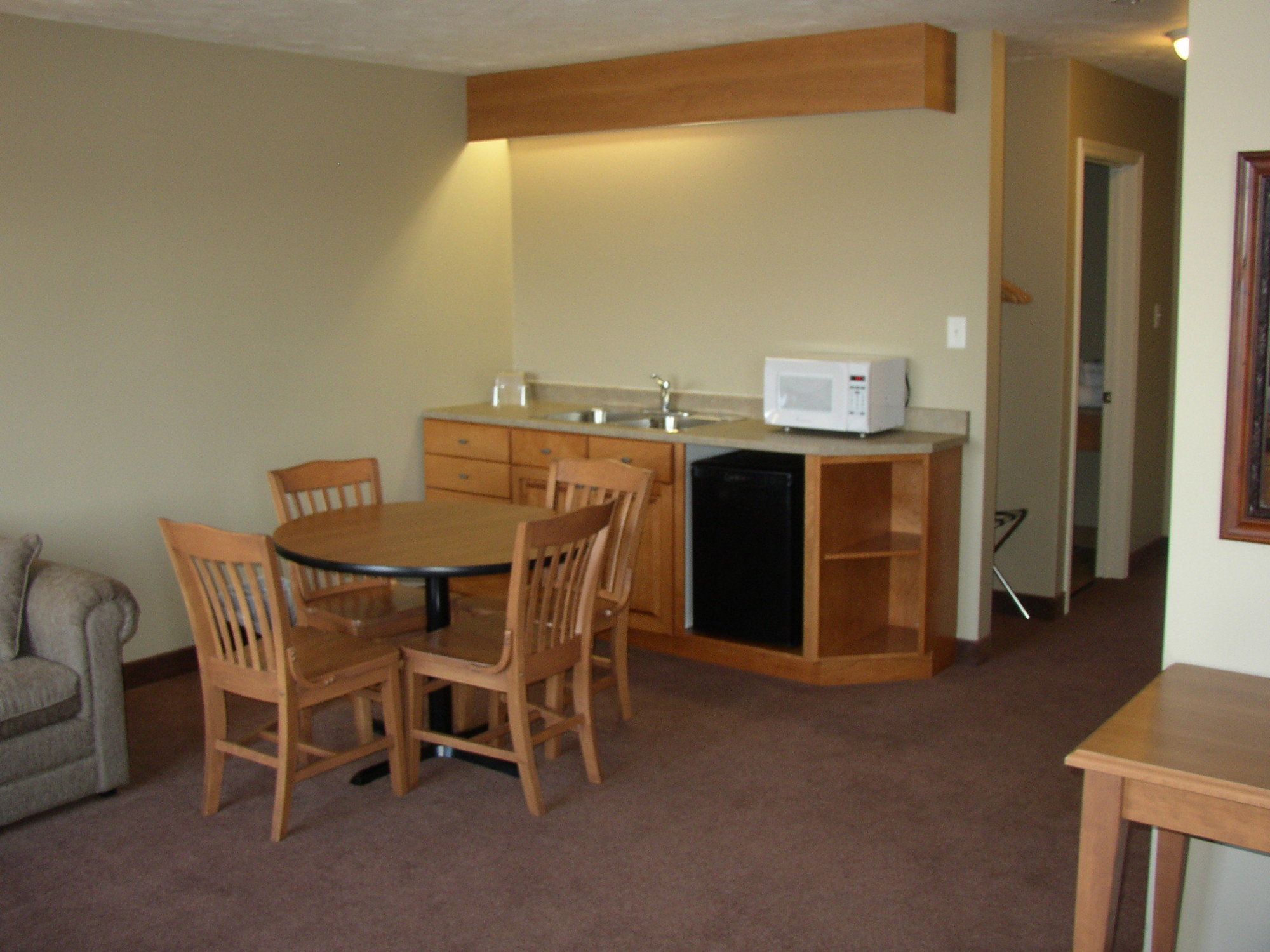 Auberge Bouctouche Inn & Suites