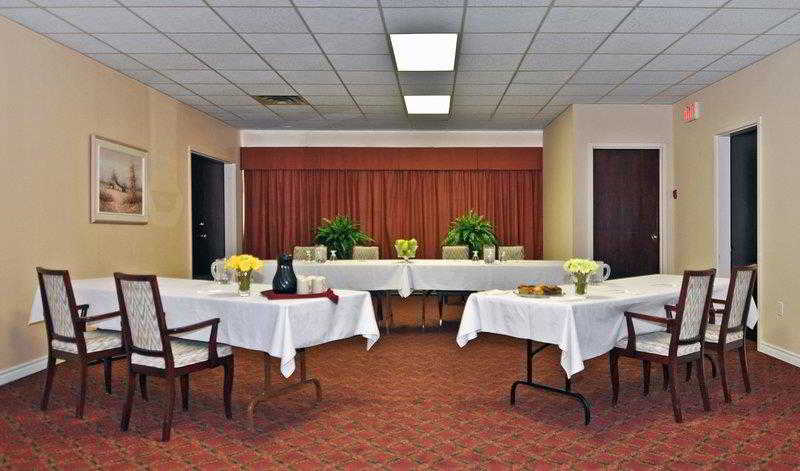 Days Inn by Wyndham Dalhousie