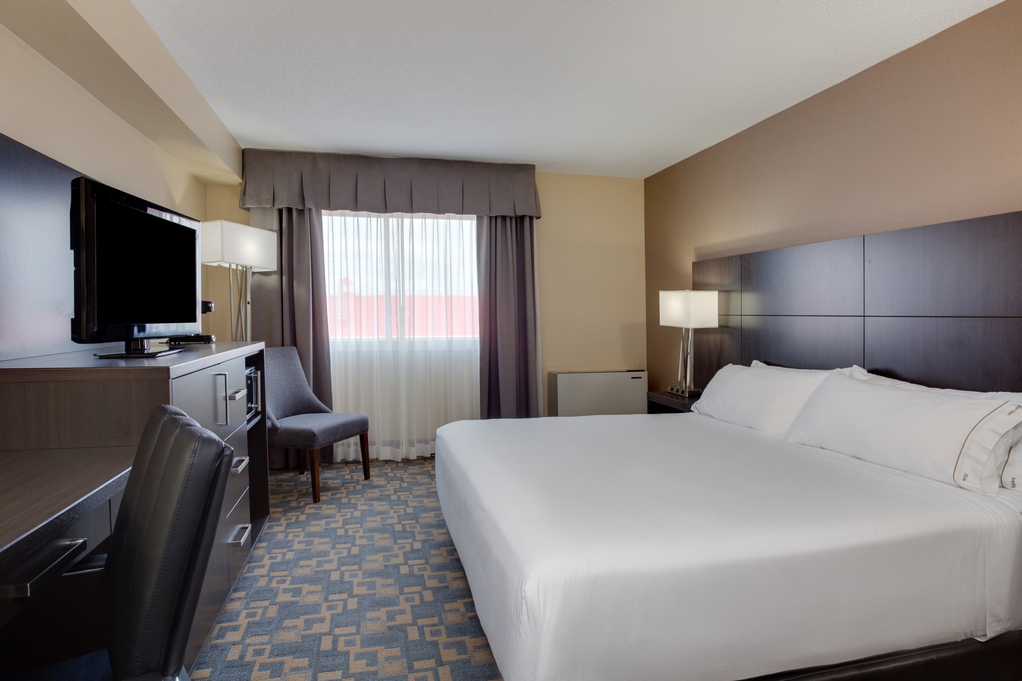 Holiday Inn Express & Suites Fredericton