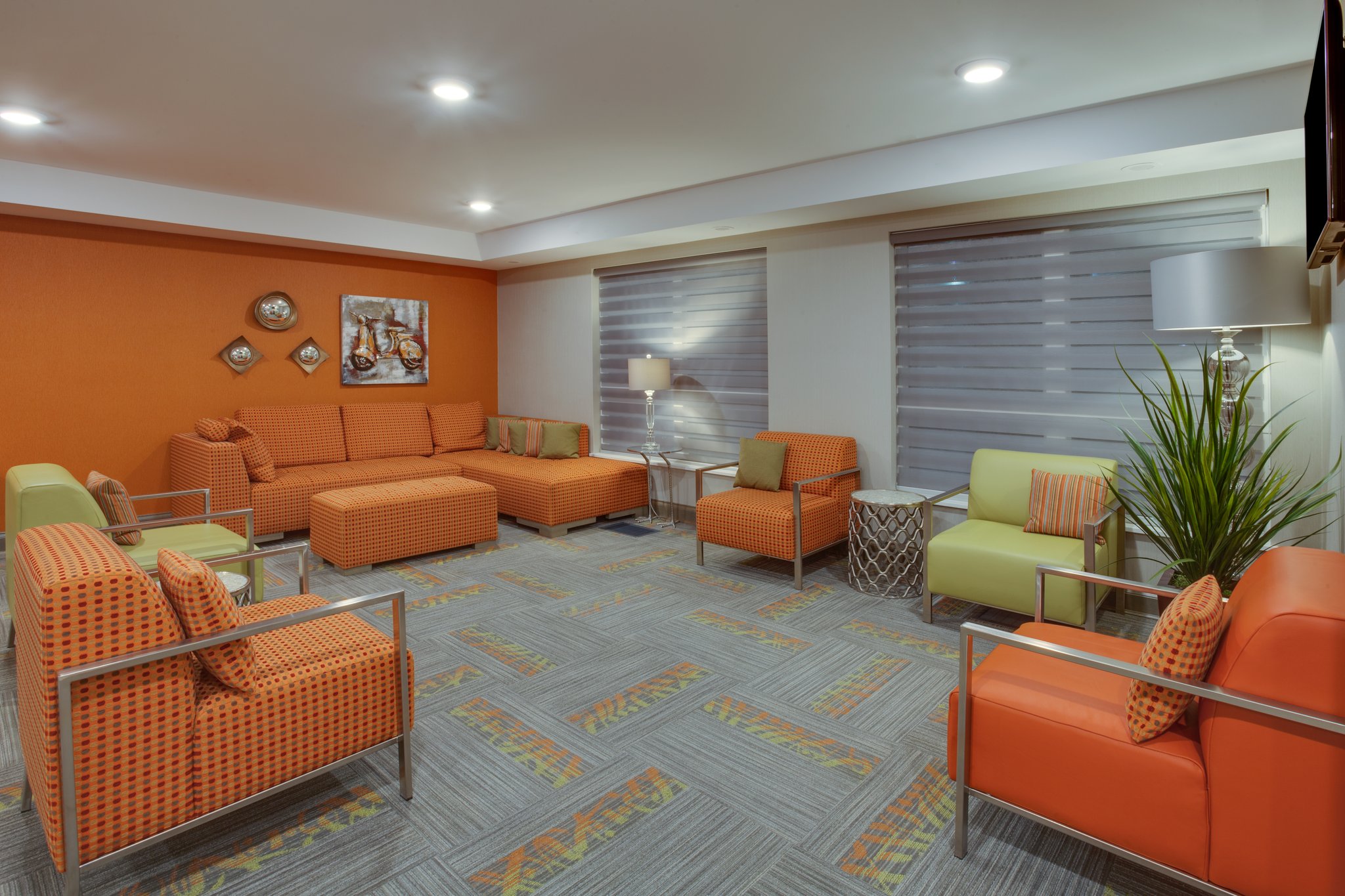 Holiday Inn Express & Suites Fredericton
