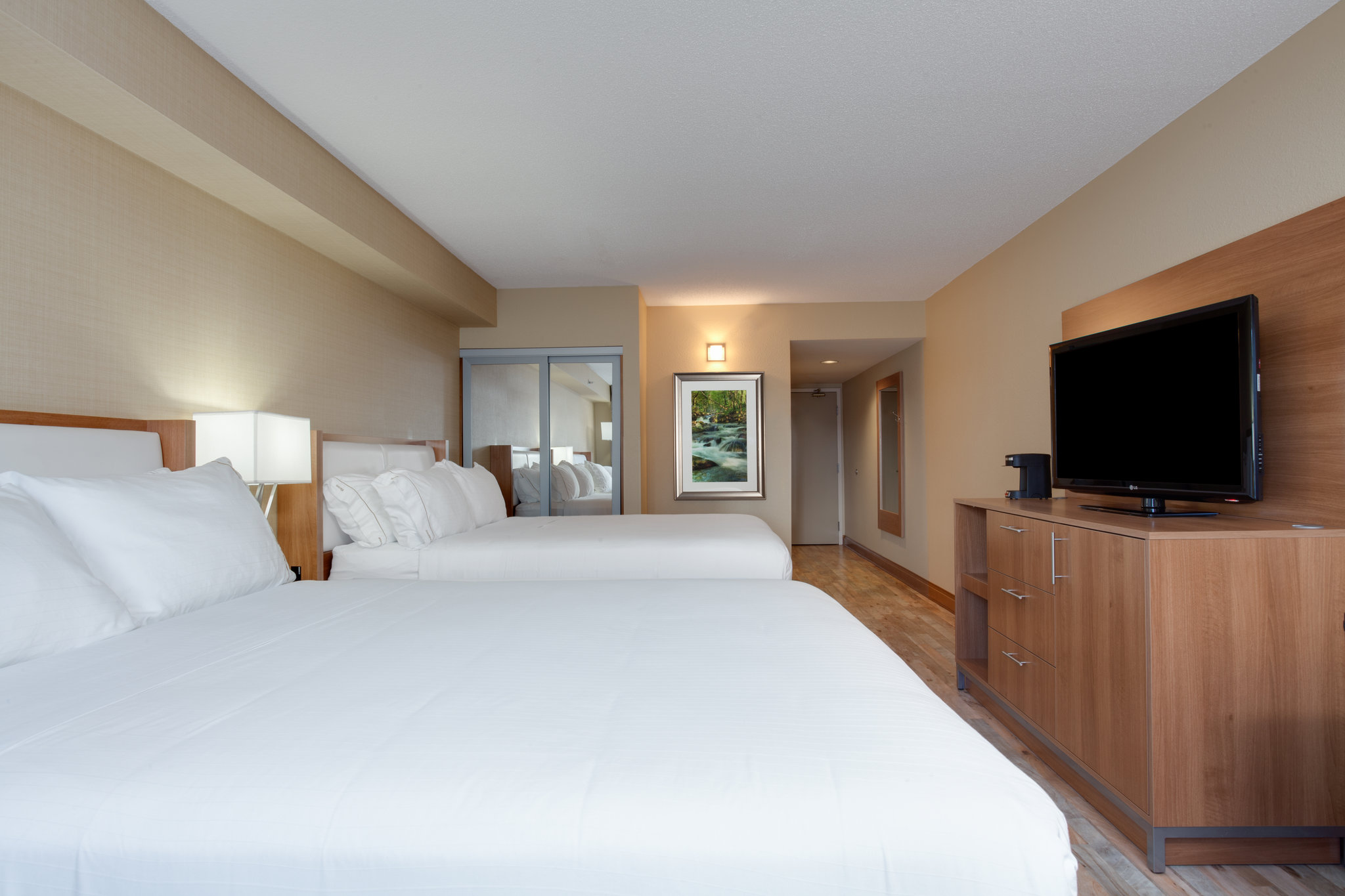 Holiday Inn Express & Suites Fredericton