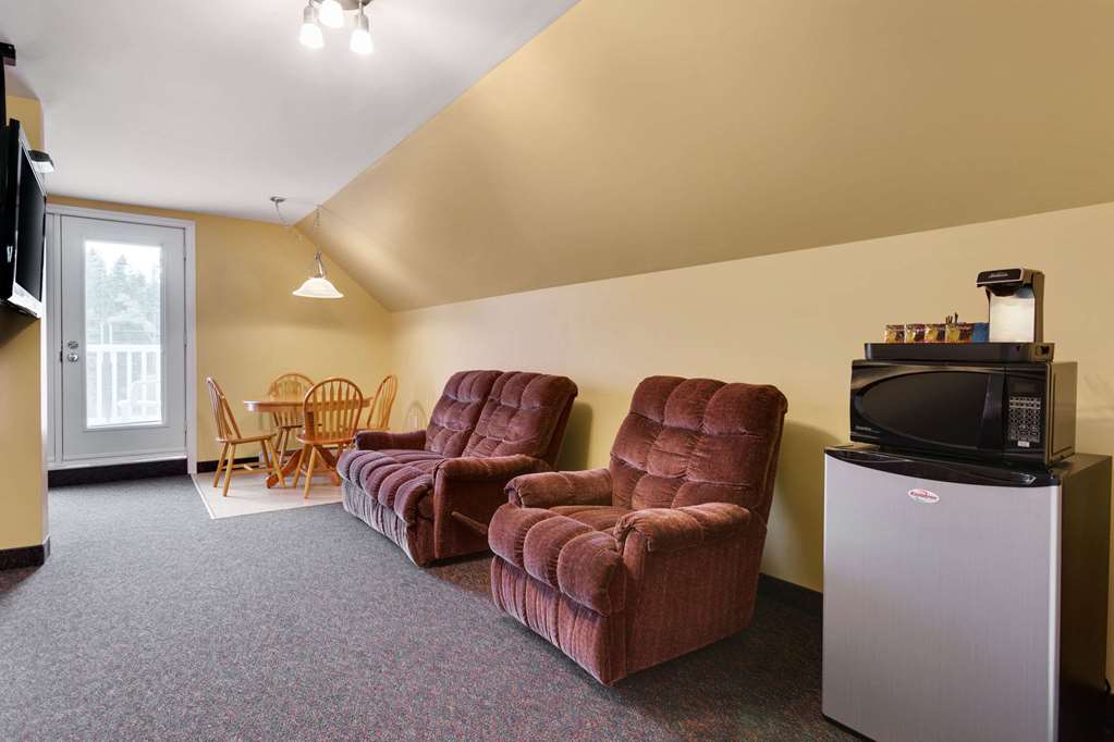 Travellers Inn Fredericton NB