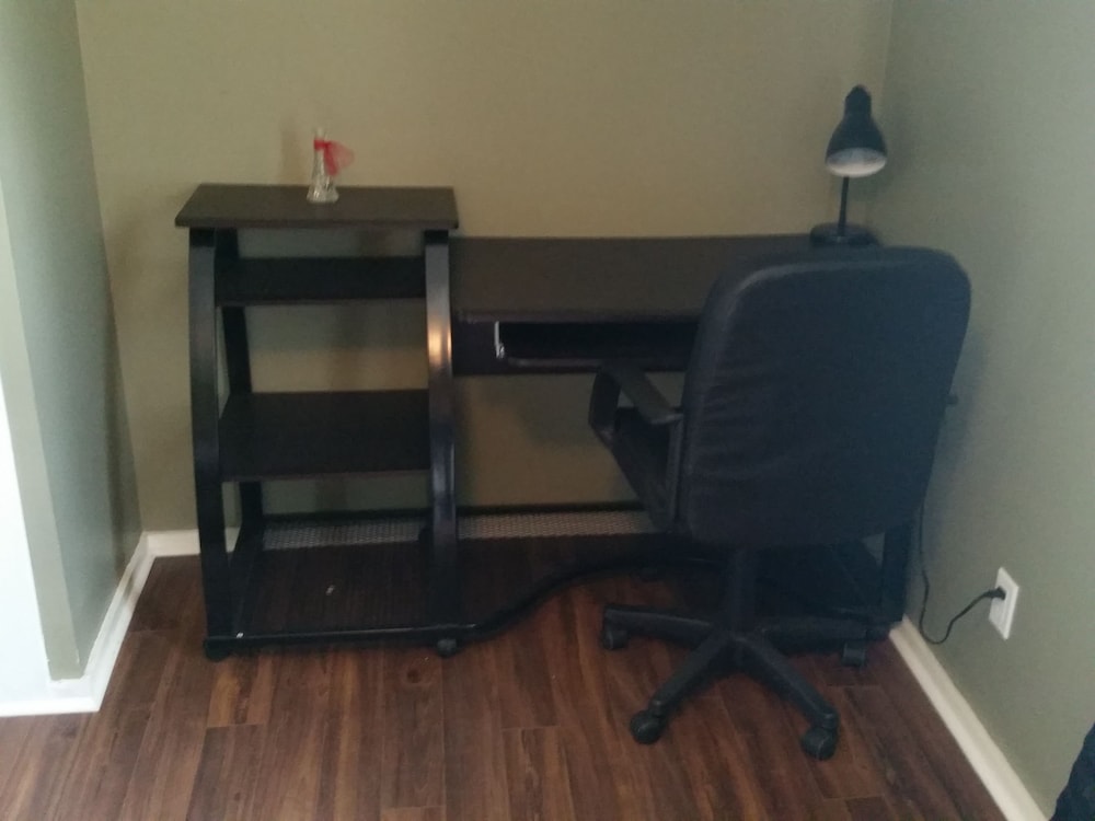 Work-Play Suites Union