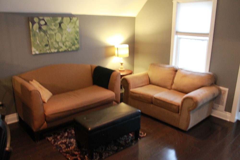 Work-Play Suites Union