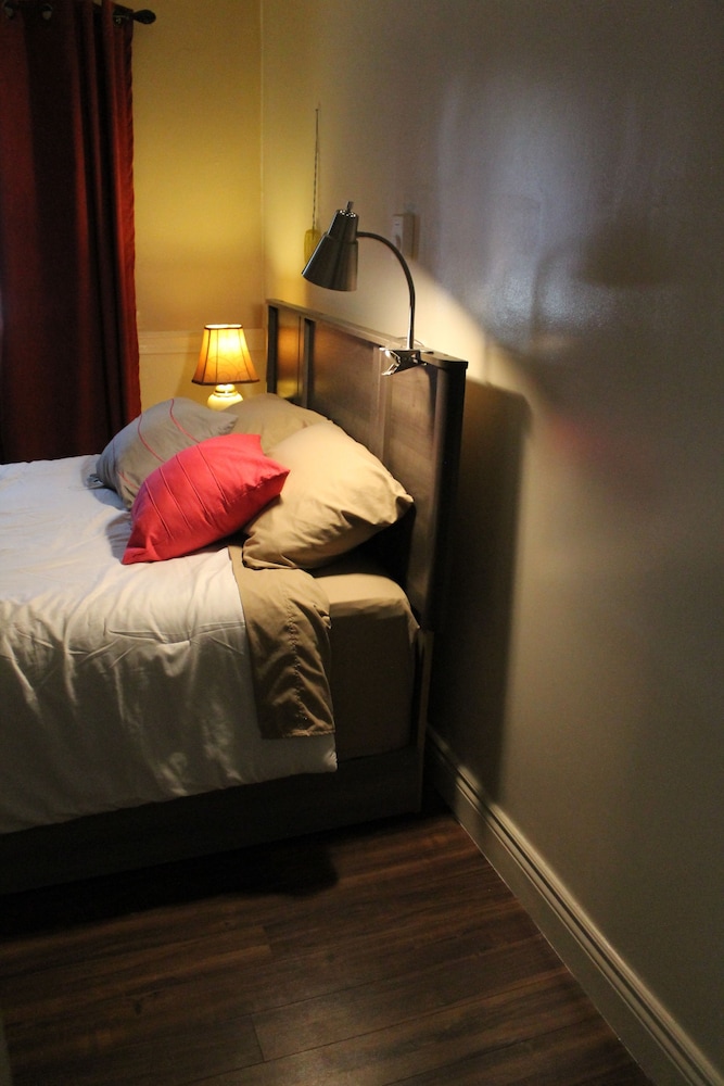 Work-Play Suites Union