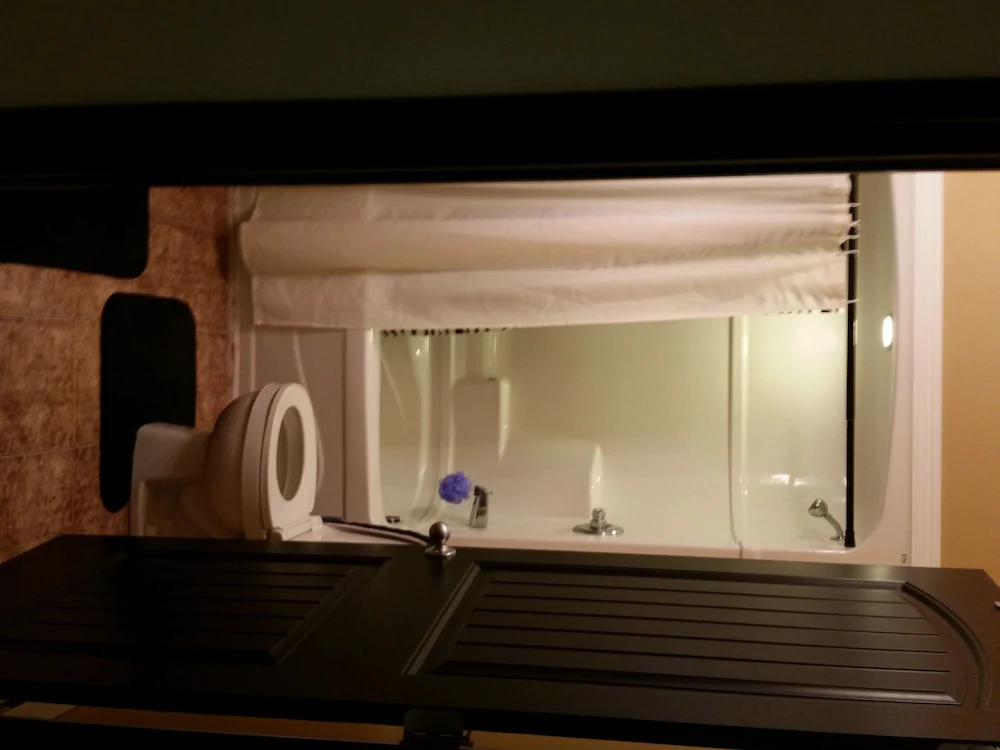 Work-Play Suites Union