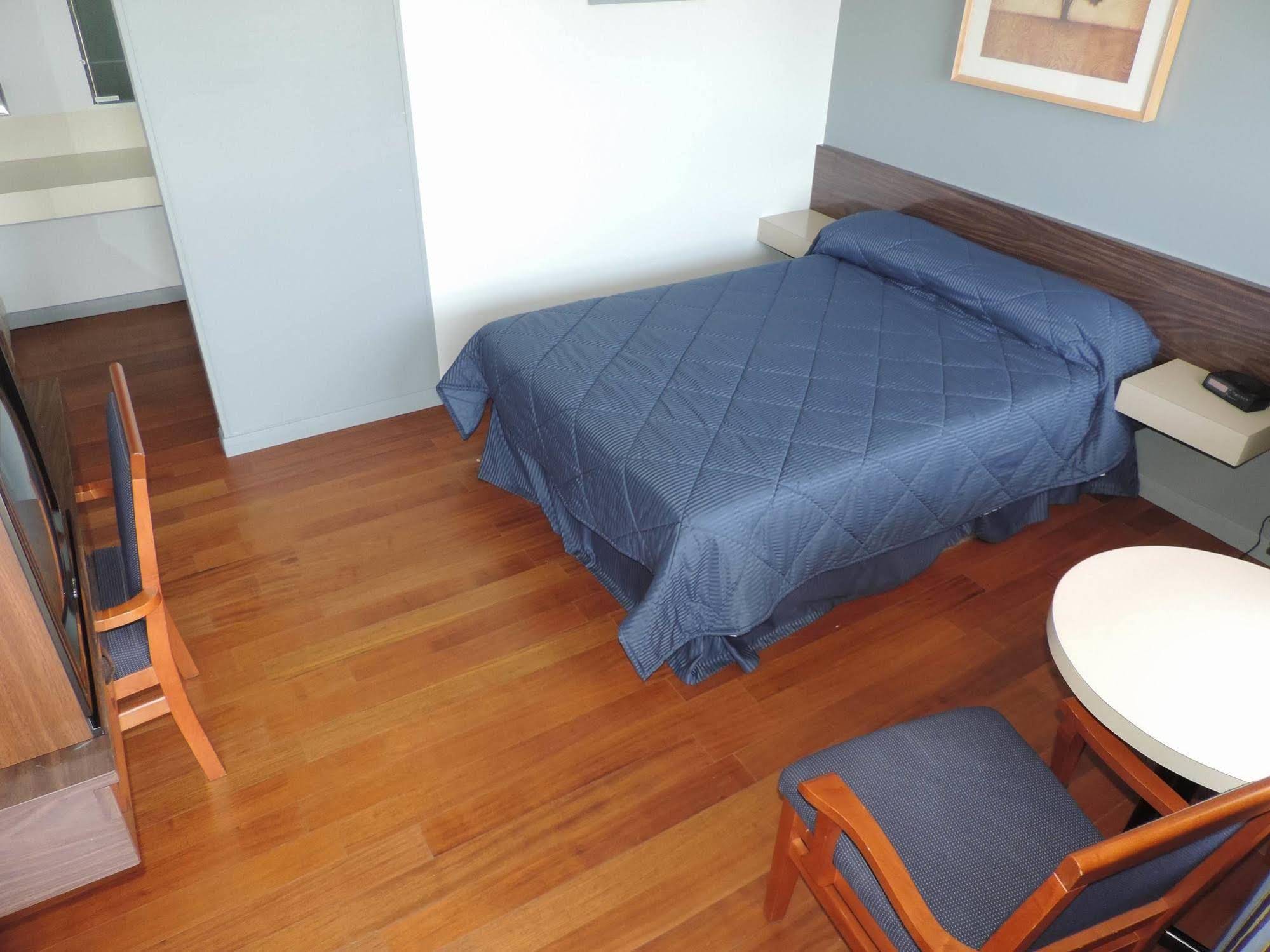 Travelodge by Wyndham Grand Falls