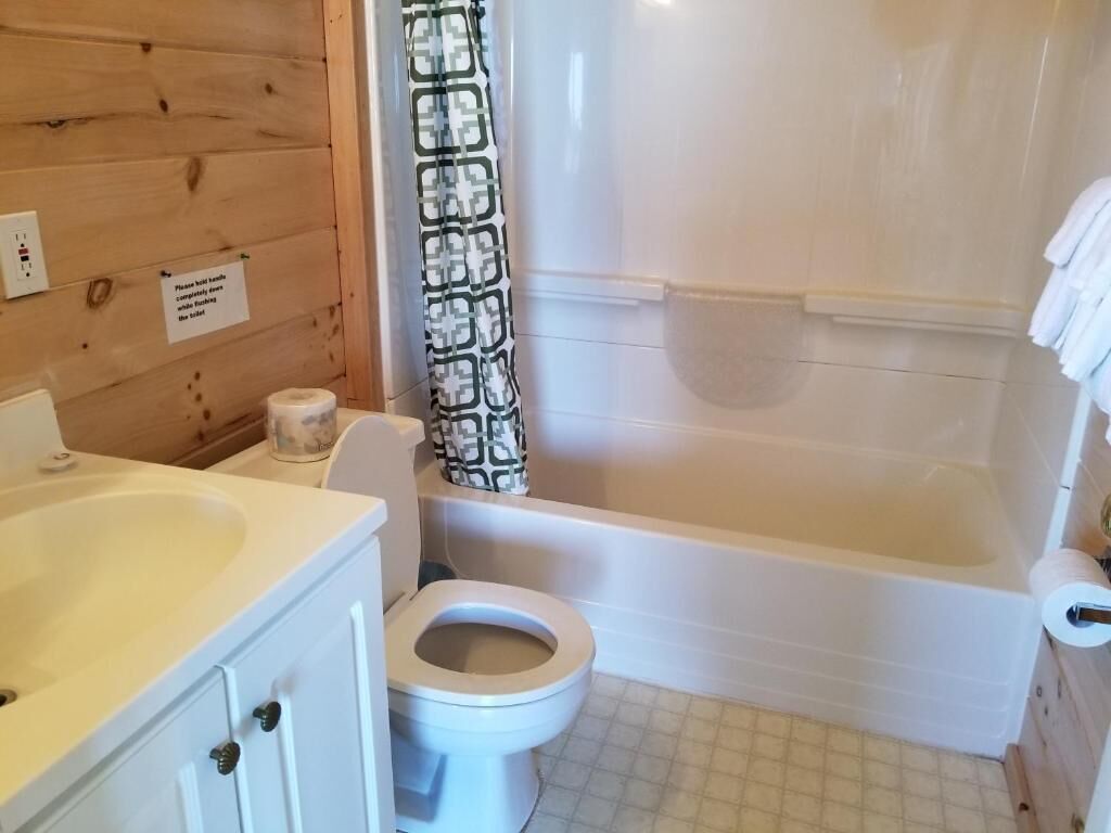Blue Spruces Cottages