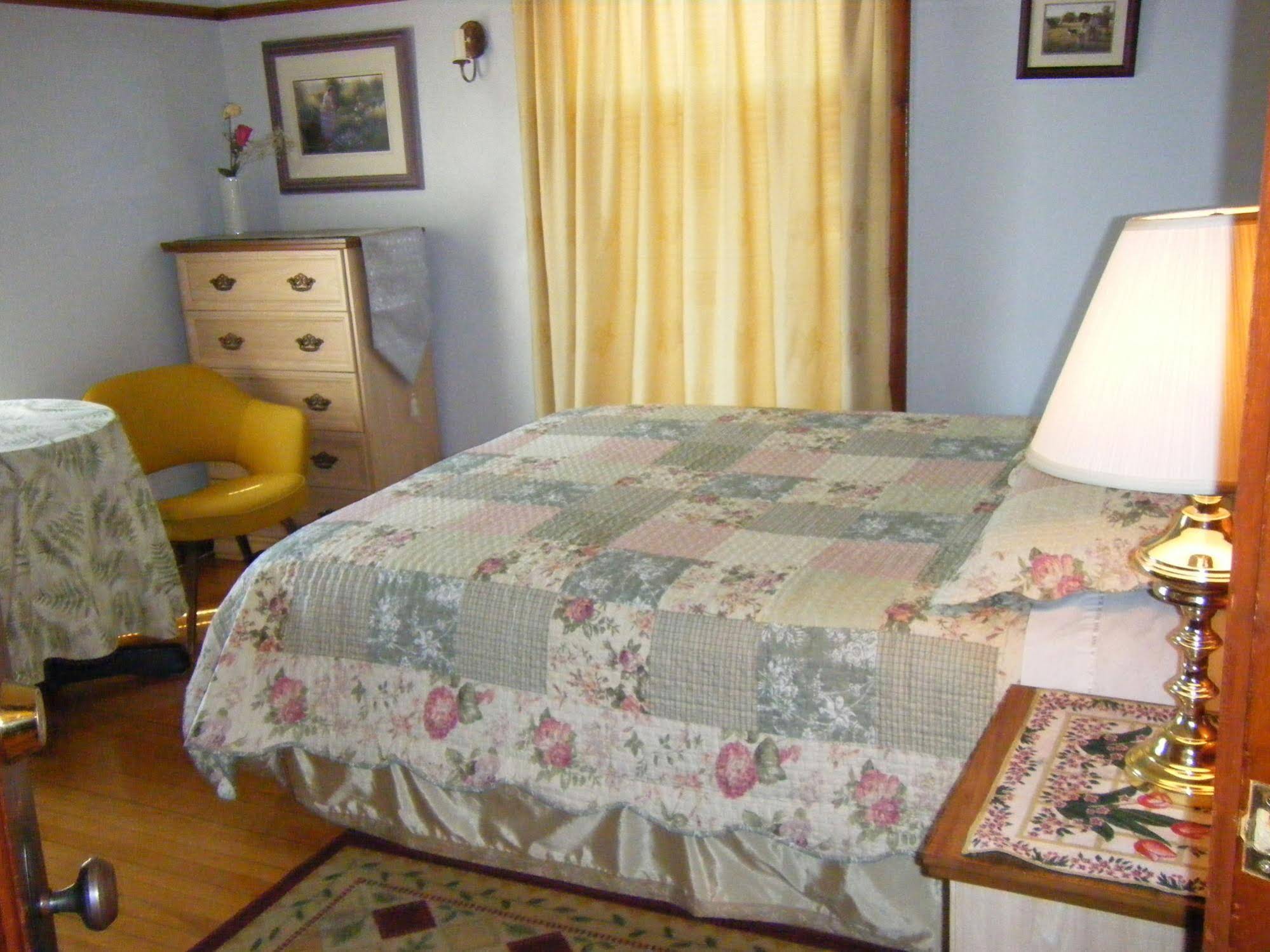 Glory Inn Downtown Bed & Breakfast
