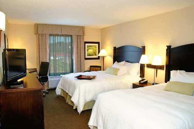 Hampton Inn & Suites by Hilton Moncton