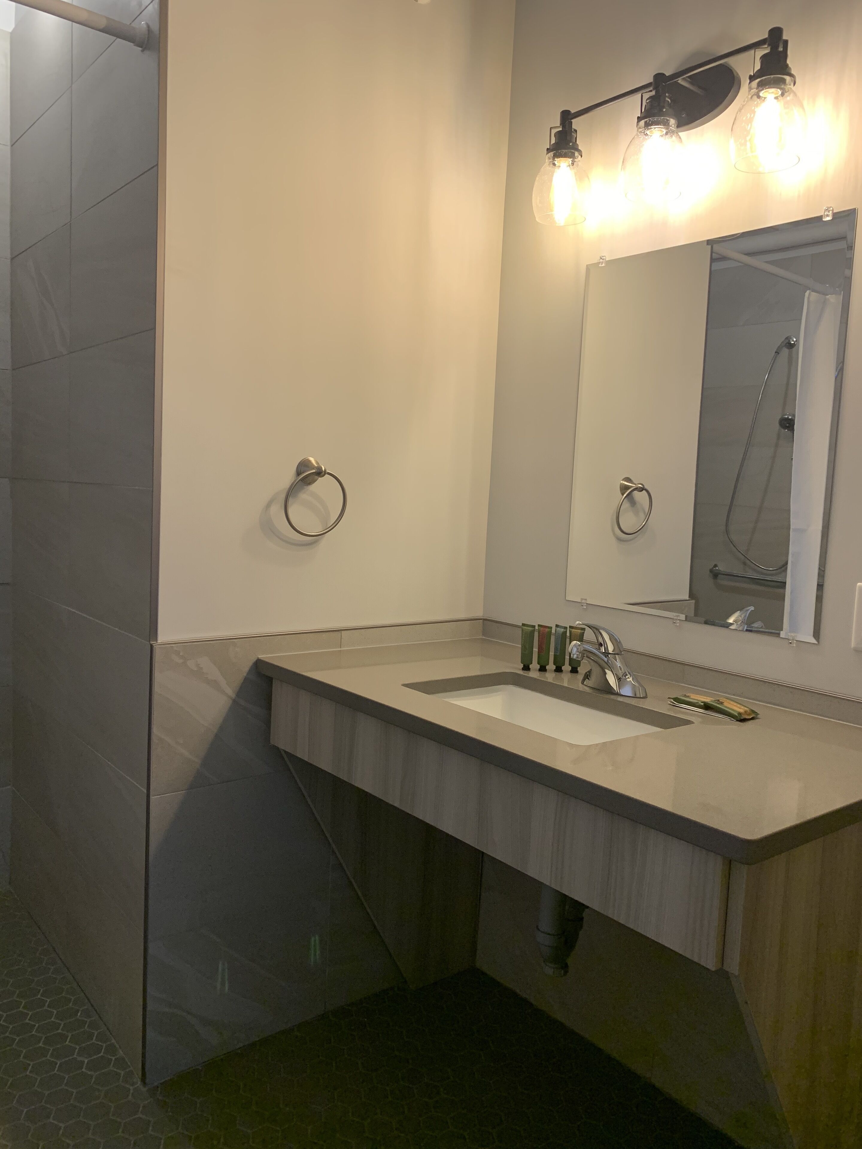 Station 1 - Suites Boutique Hotel