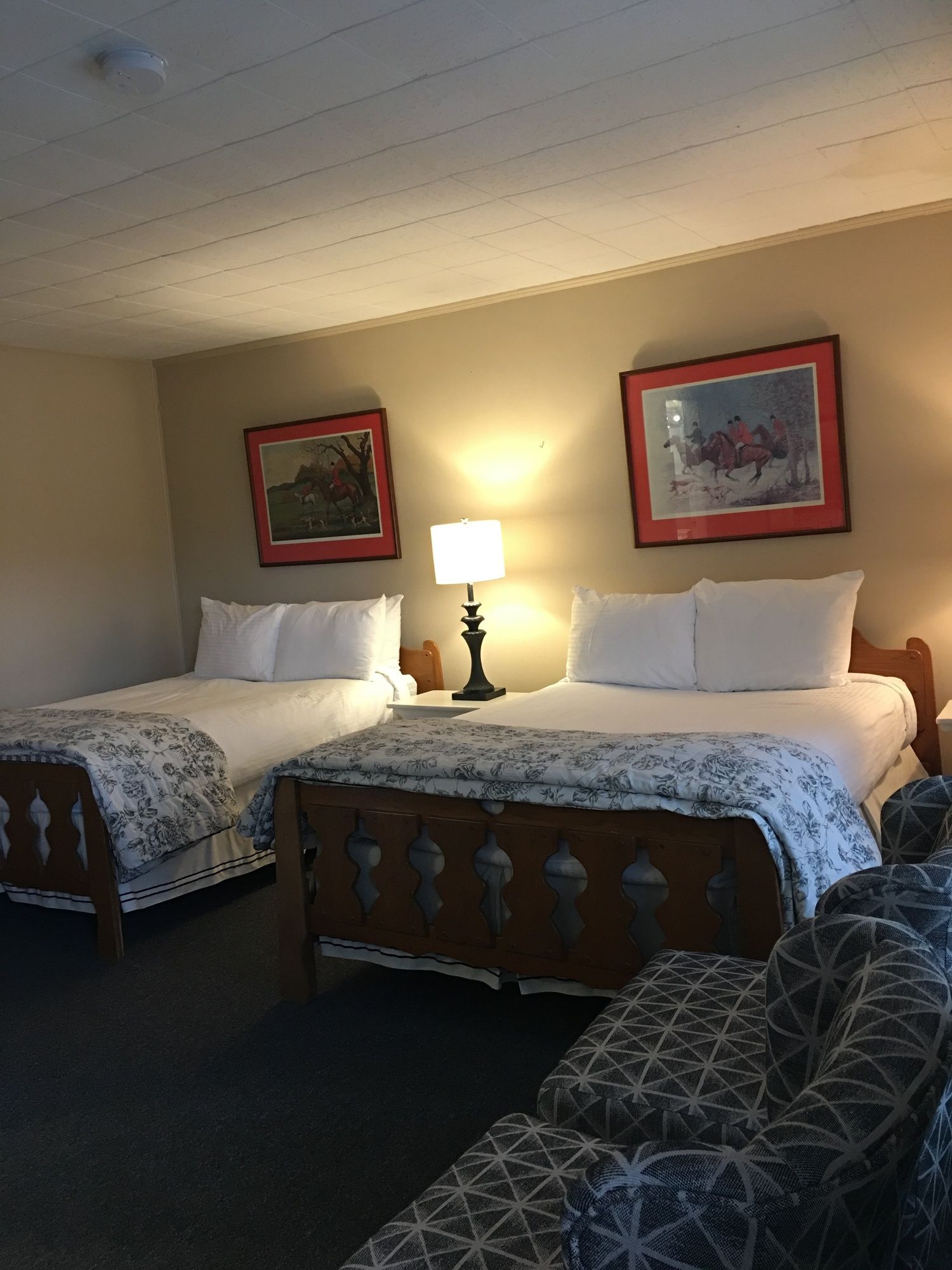Timberland Motel & Restaurant