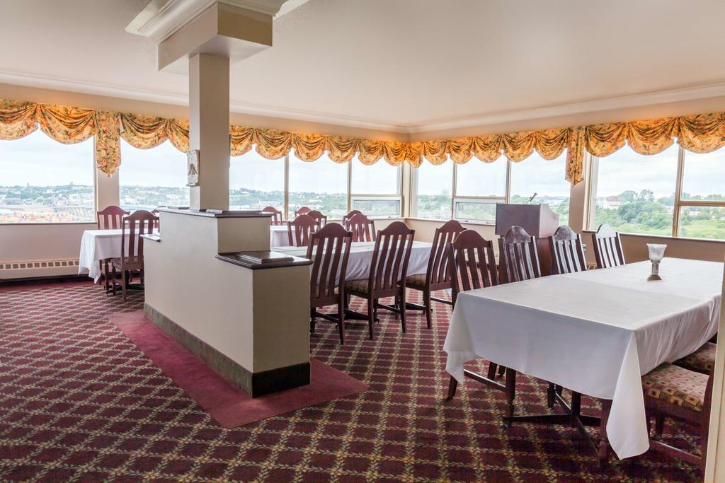 Crowne Plaza Saint John Harbour View