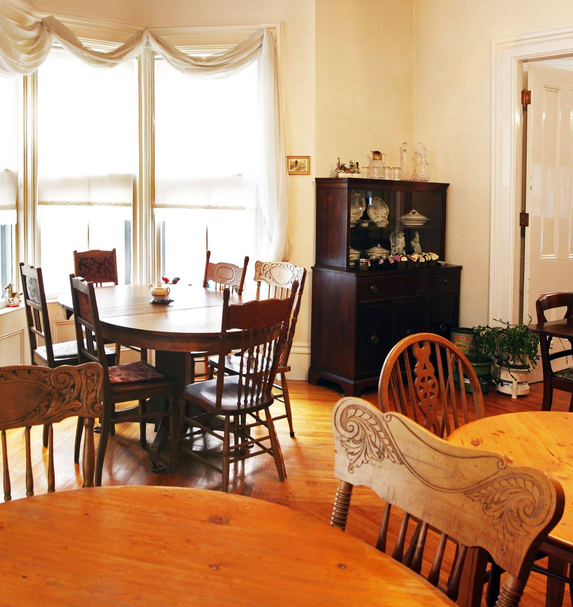 Jonah Place Bed & Breakfast Inn