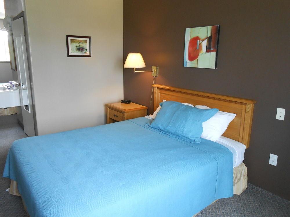 Knights Inn Woodstock