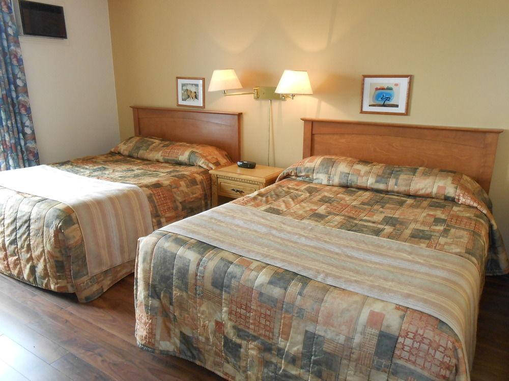 Knights Inn Woodstock