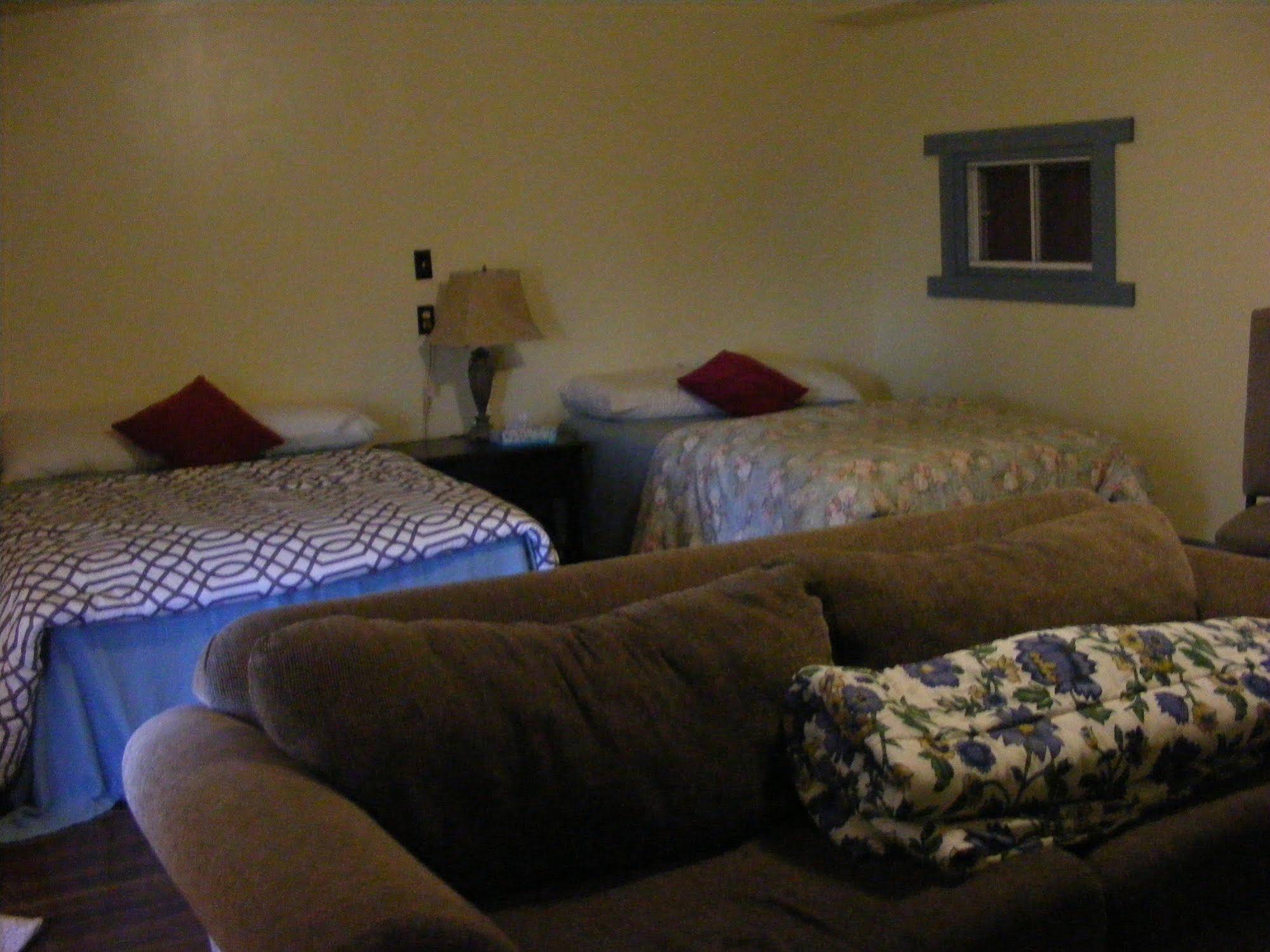 Elevate Rooms at 78 Montague Holiday Home