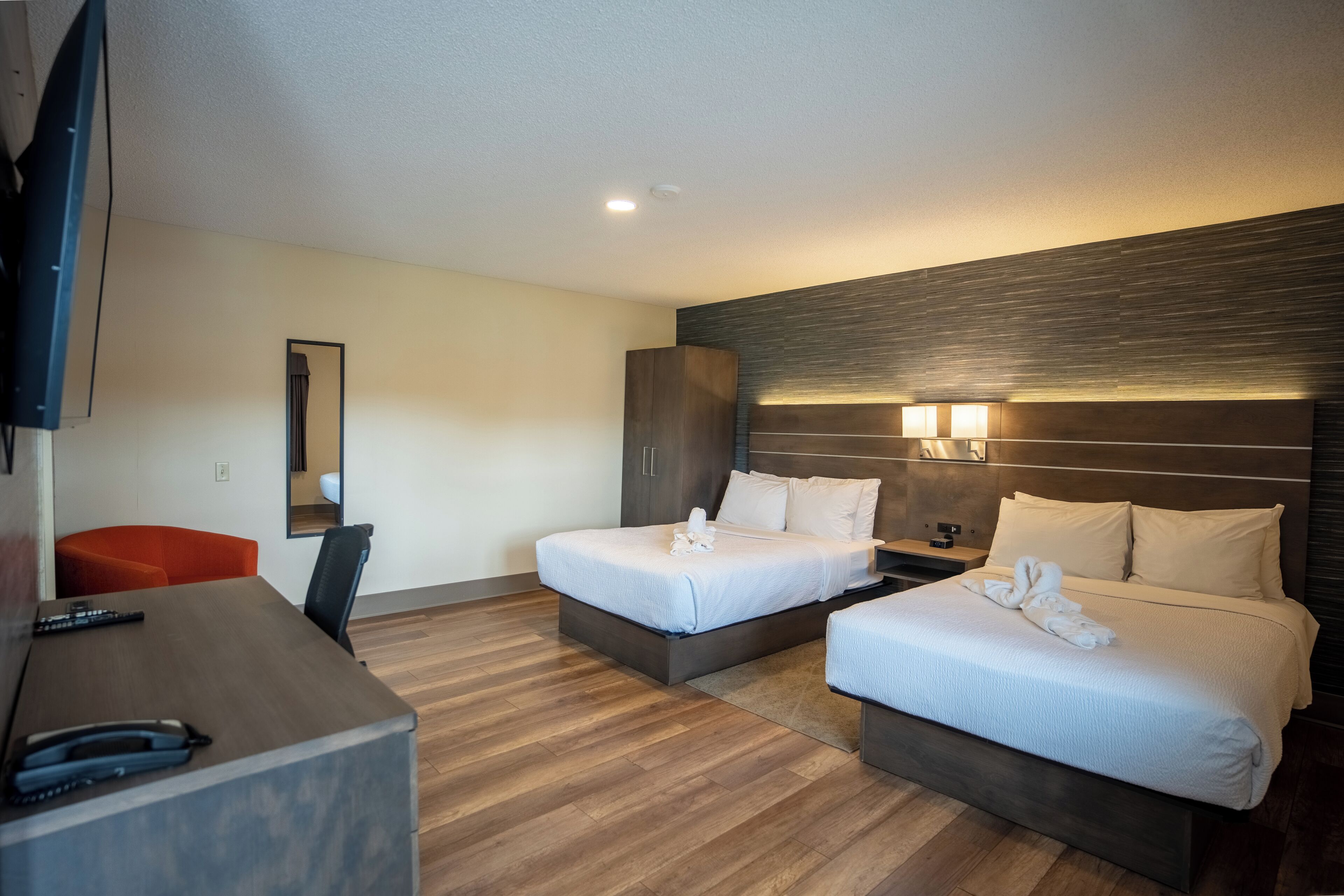 Glengarry Extended Stays