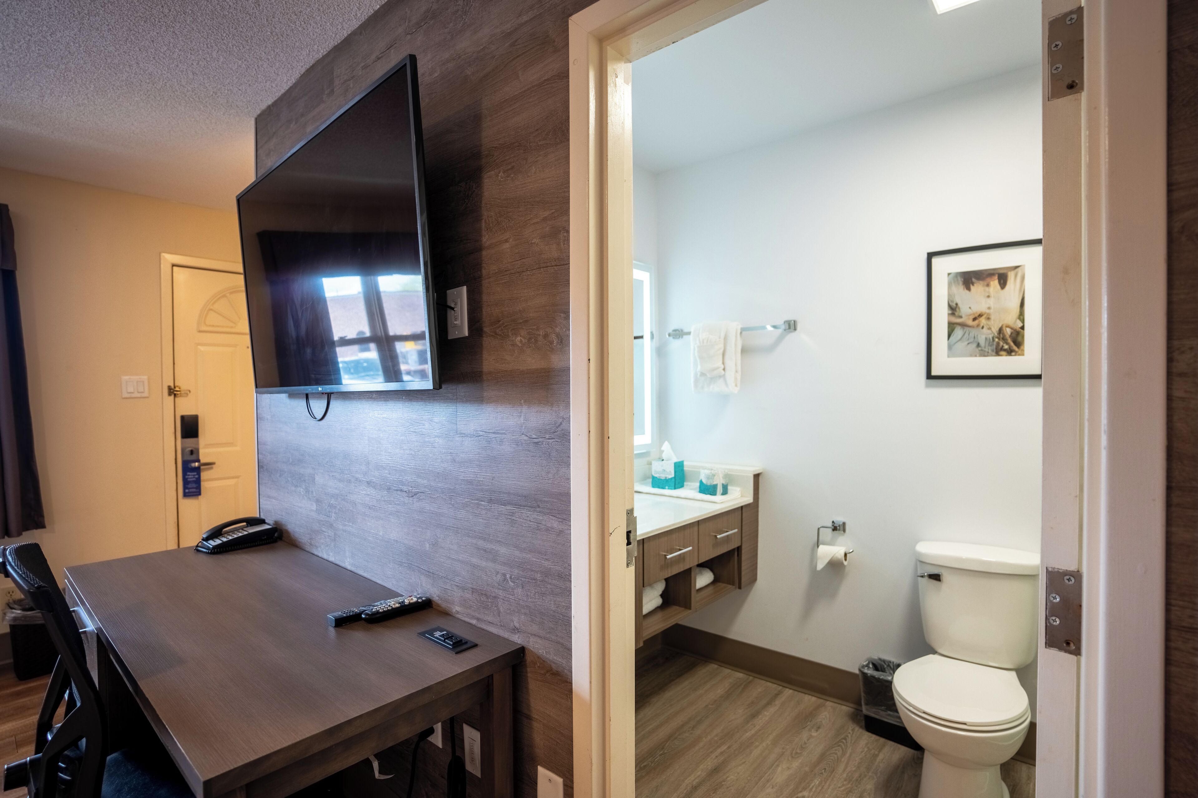 Glengarry Extended Stays