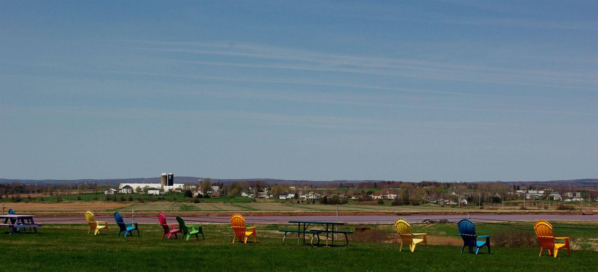 The Tidal Bore Inn