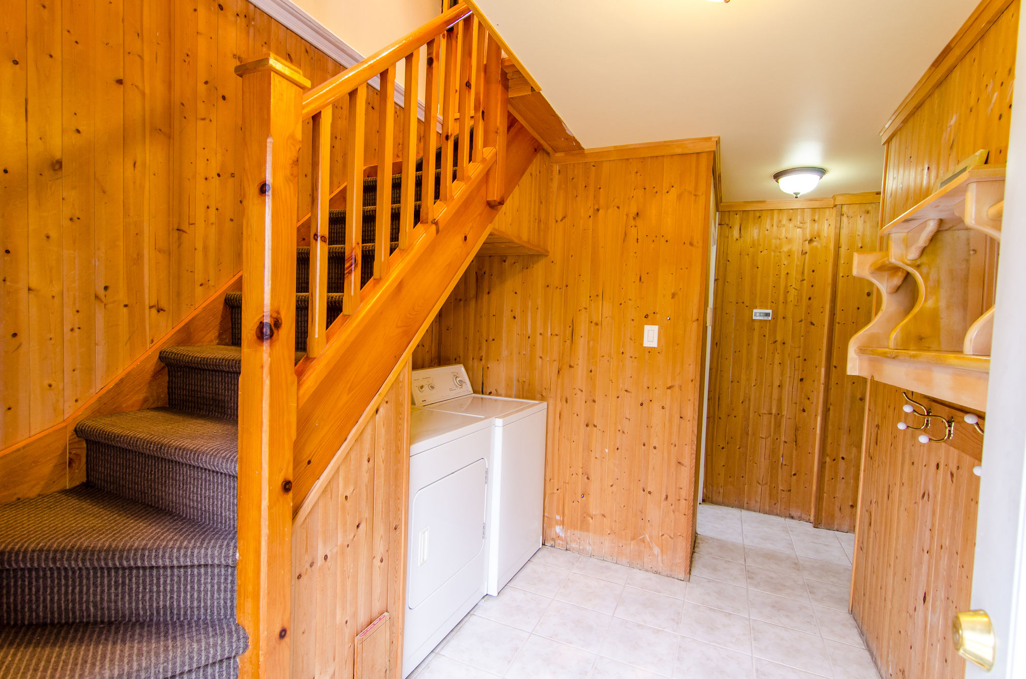 Claire Glen Chalet