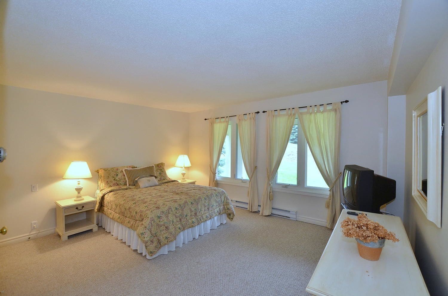 The Lodges at Blue Mountain - Sierra Lane Condos