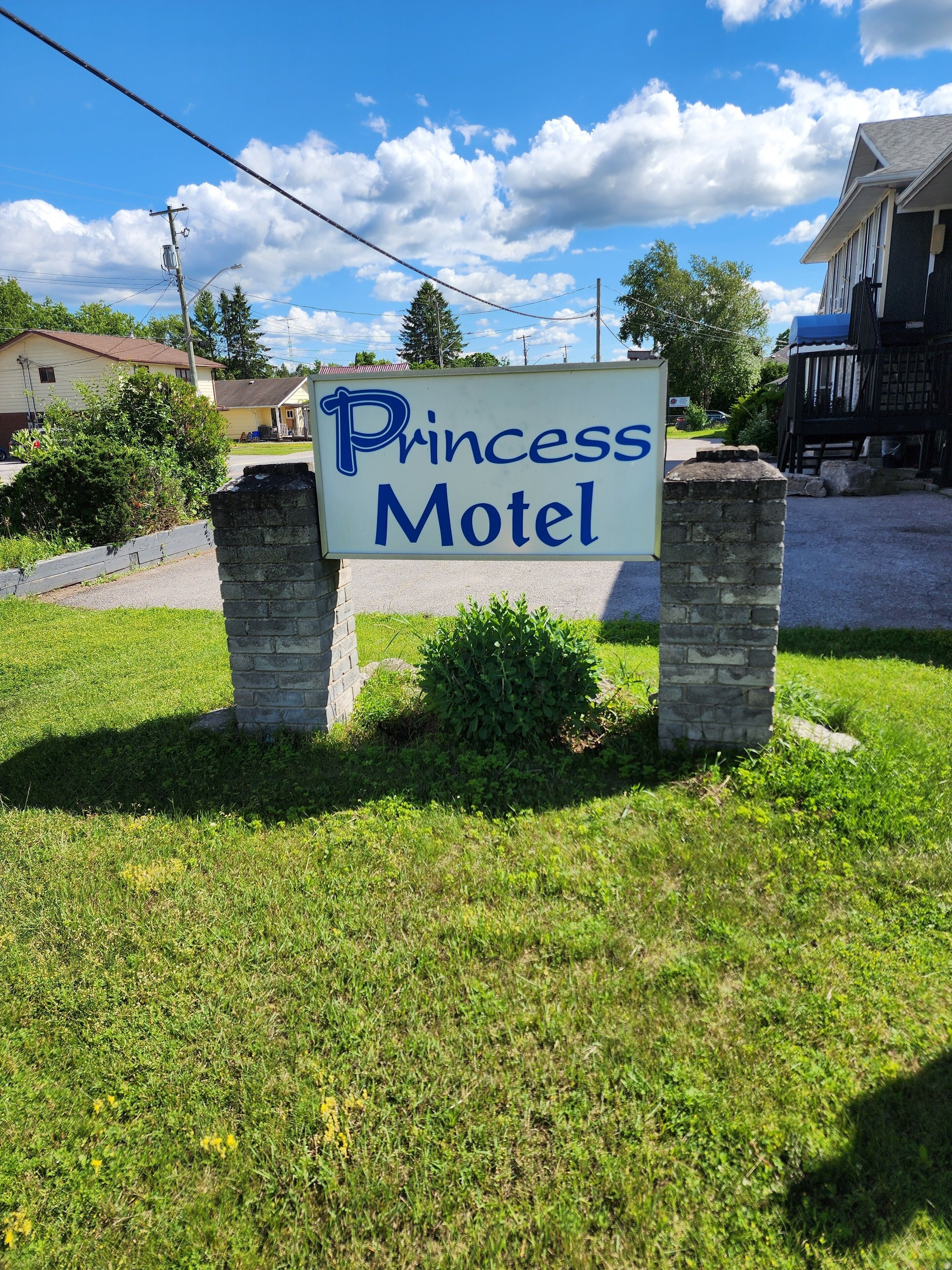 Princess Motel