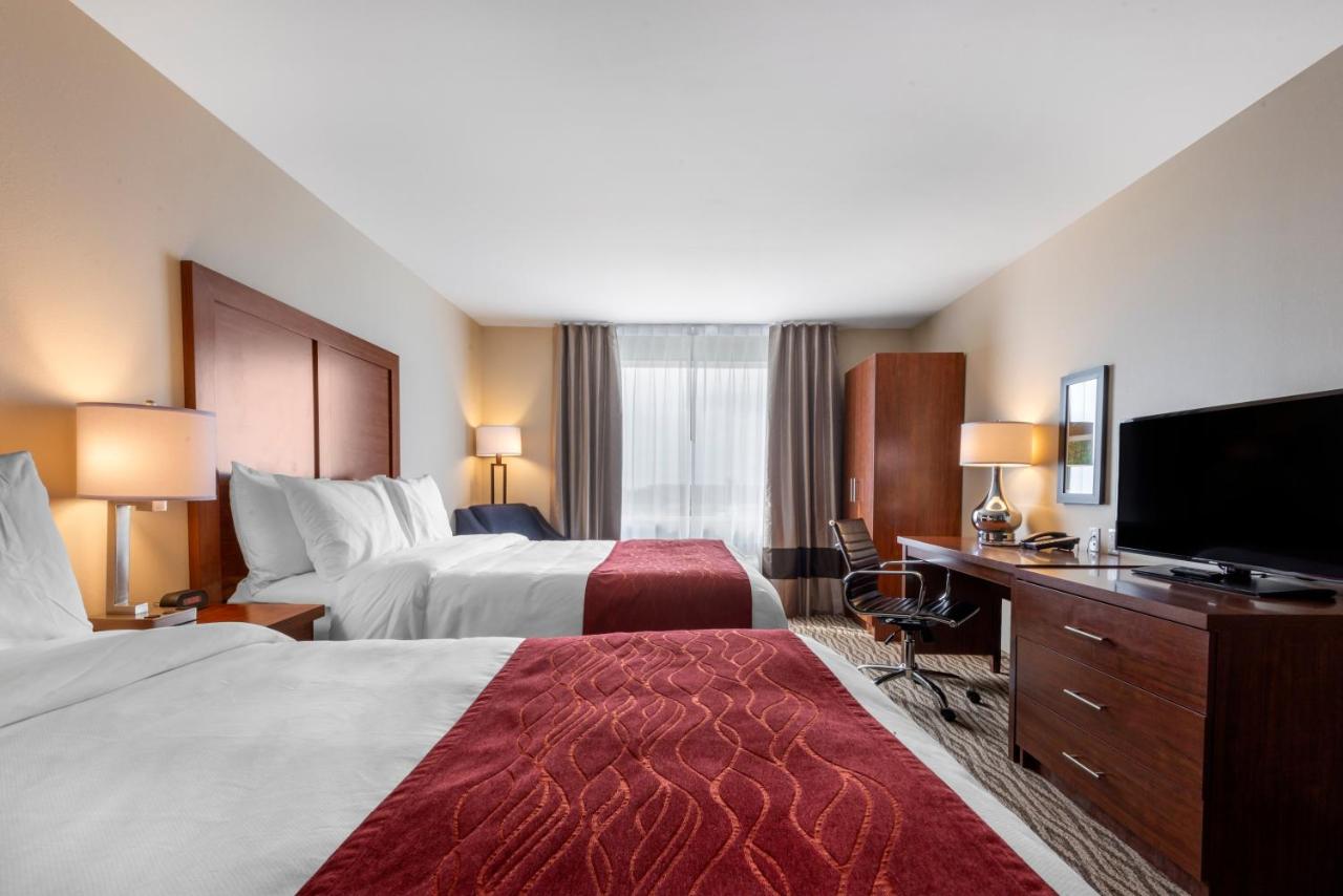 Comfort Inn & Suites